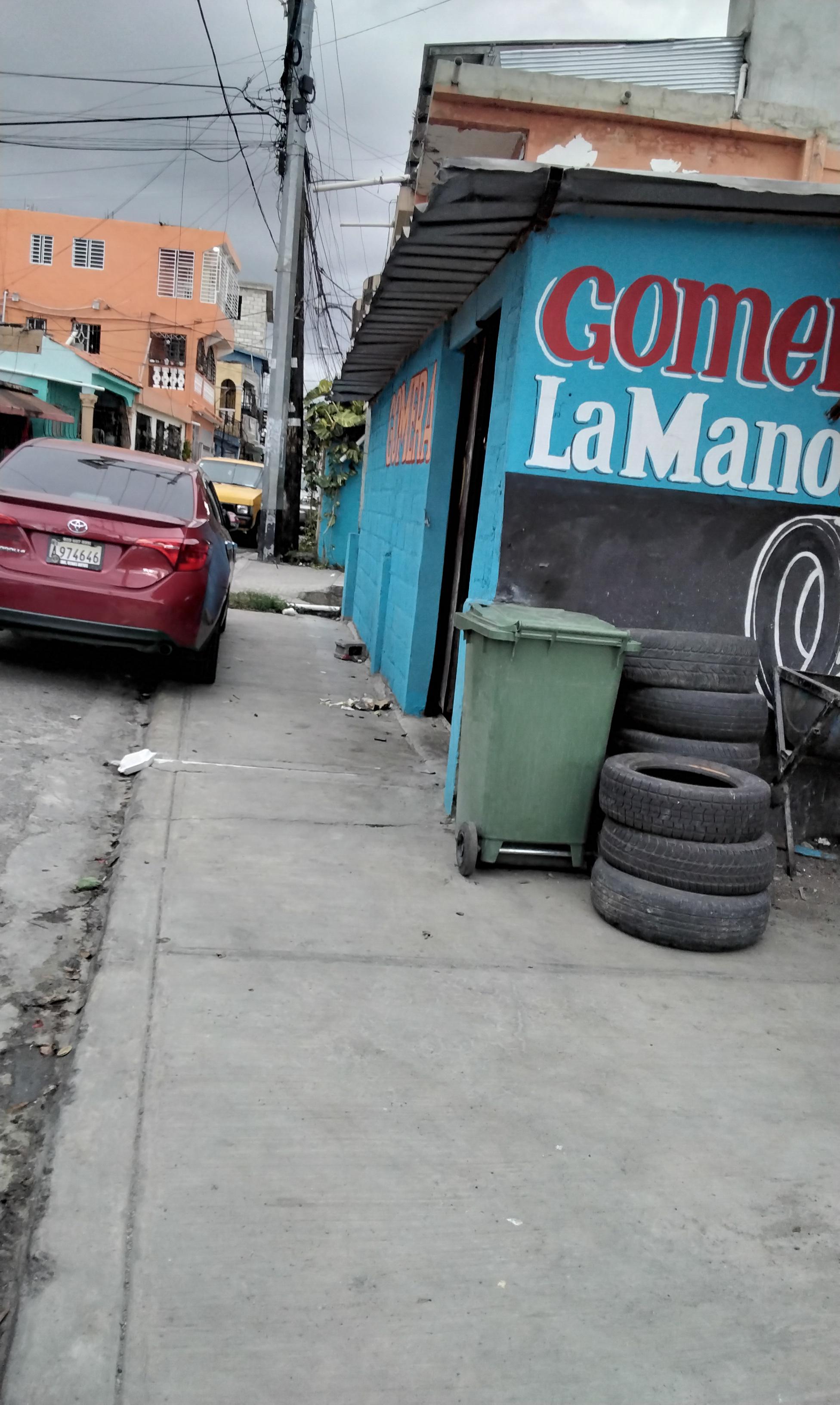  NEGOCIO EN UNA ESQUINA SUPER TRANSITABLE. Foto 7275069-7.jpg