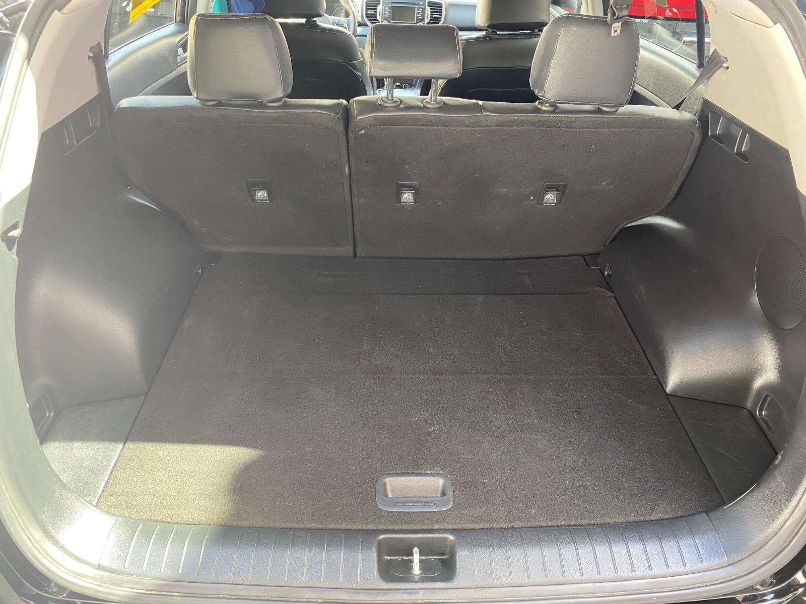 KIA SPORTAGE LX 2019  Foto 7275098-10.jpg