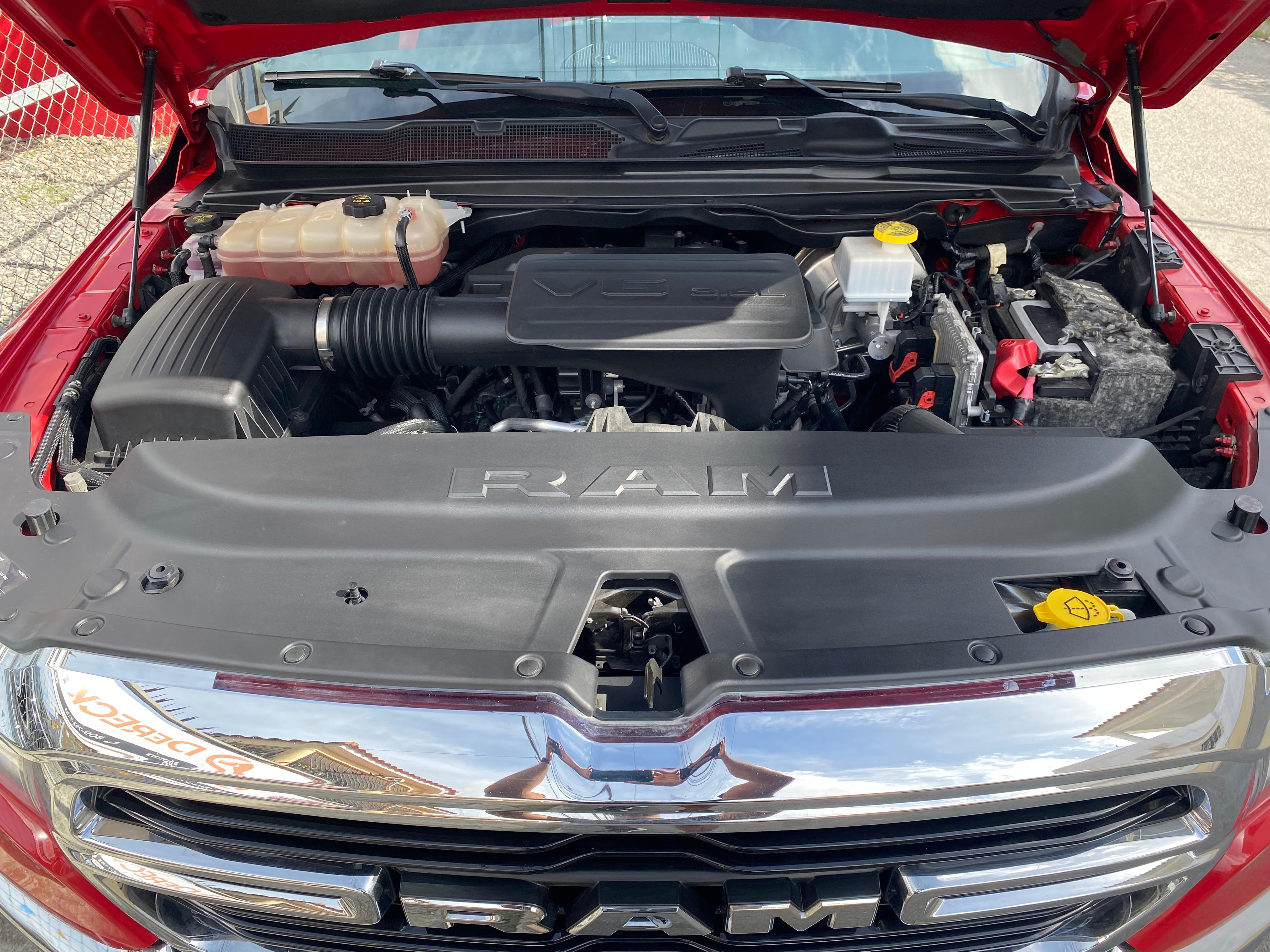 DODGE RAM 1500 BIGHORN 2019 Foto 7275101-10.jpg