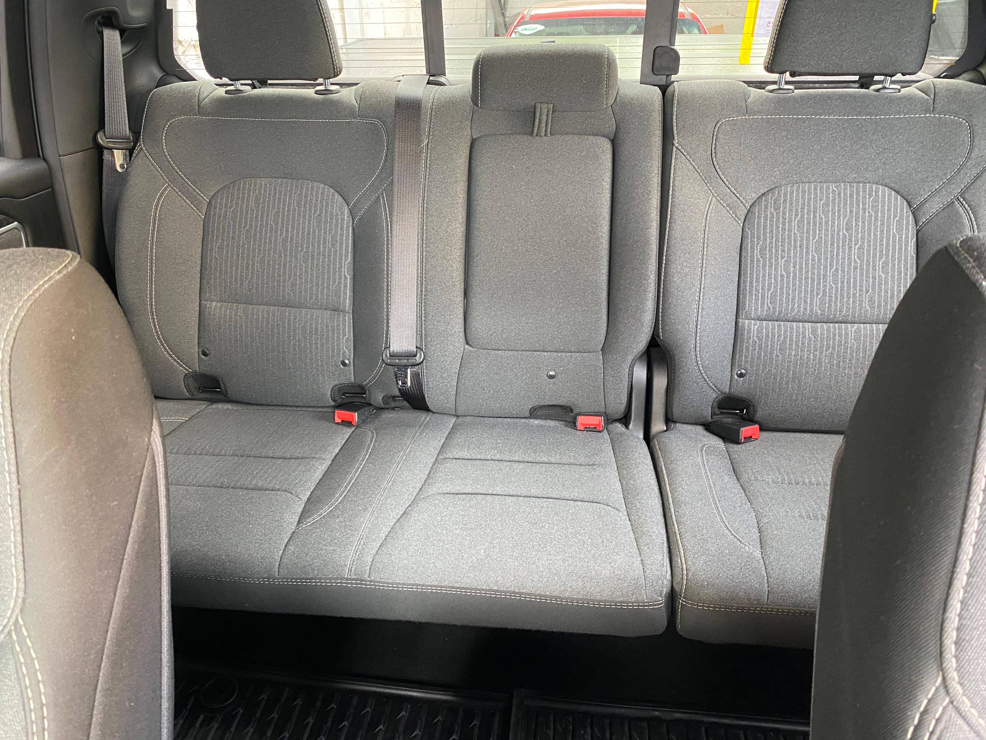 DODGE RAM 1500 BIGHORN 2019 Foto 7275101-8.jpg