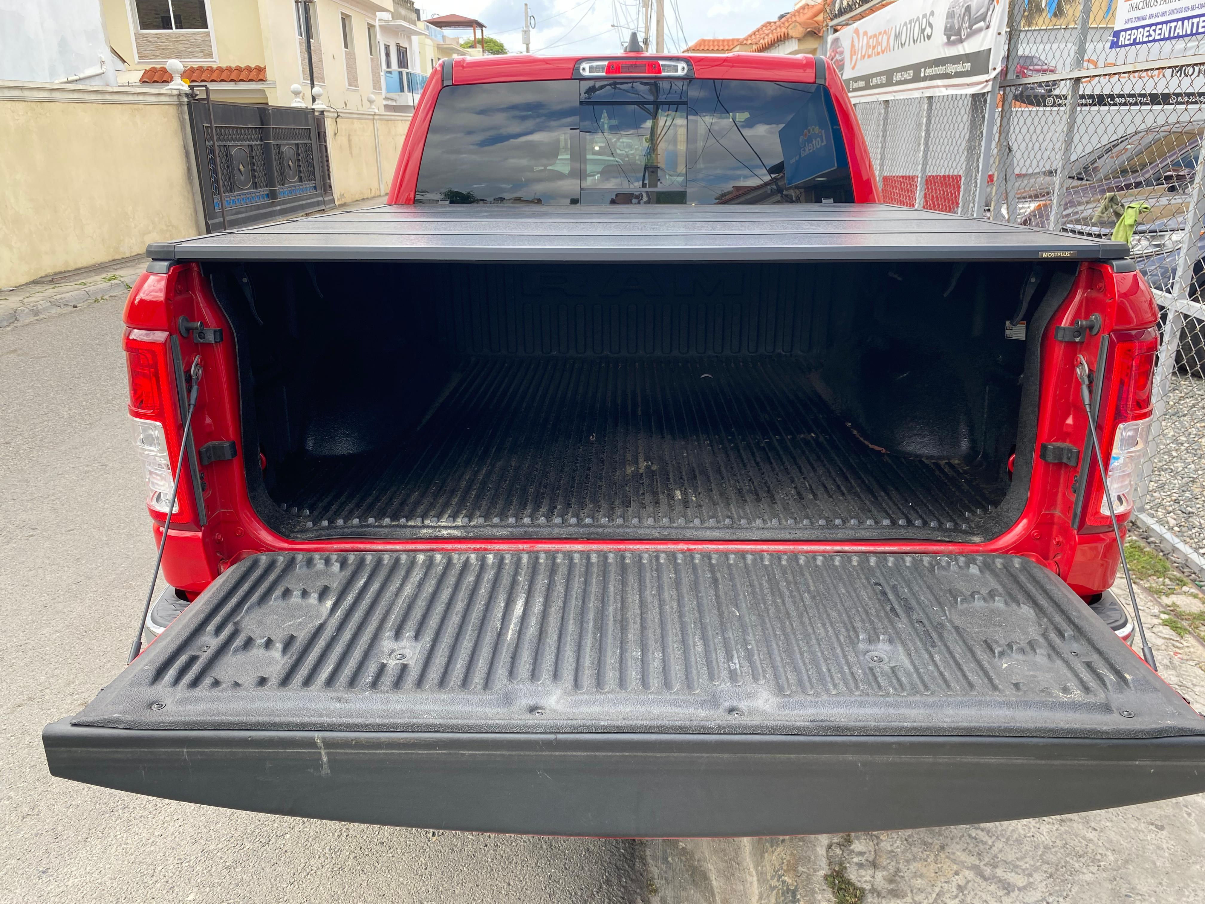 DODGE RAM 1500 BIGHORN 2019 Foto 7275101-9.jpg