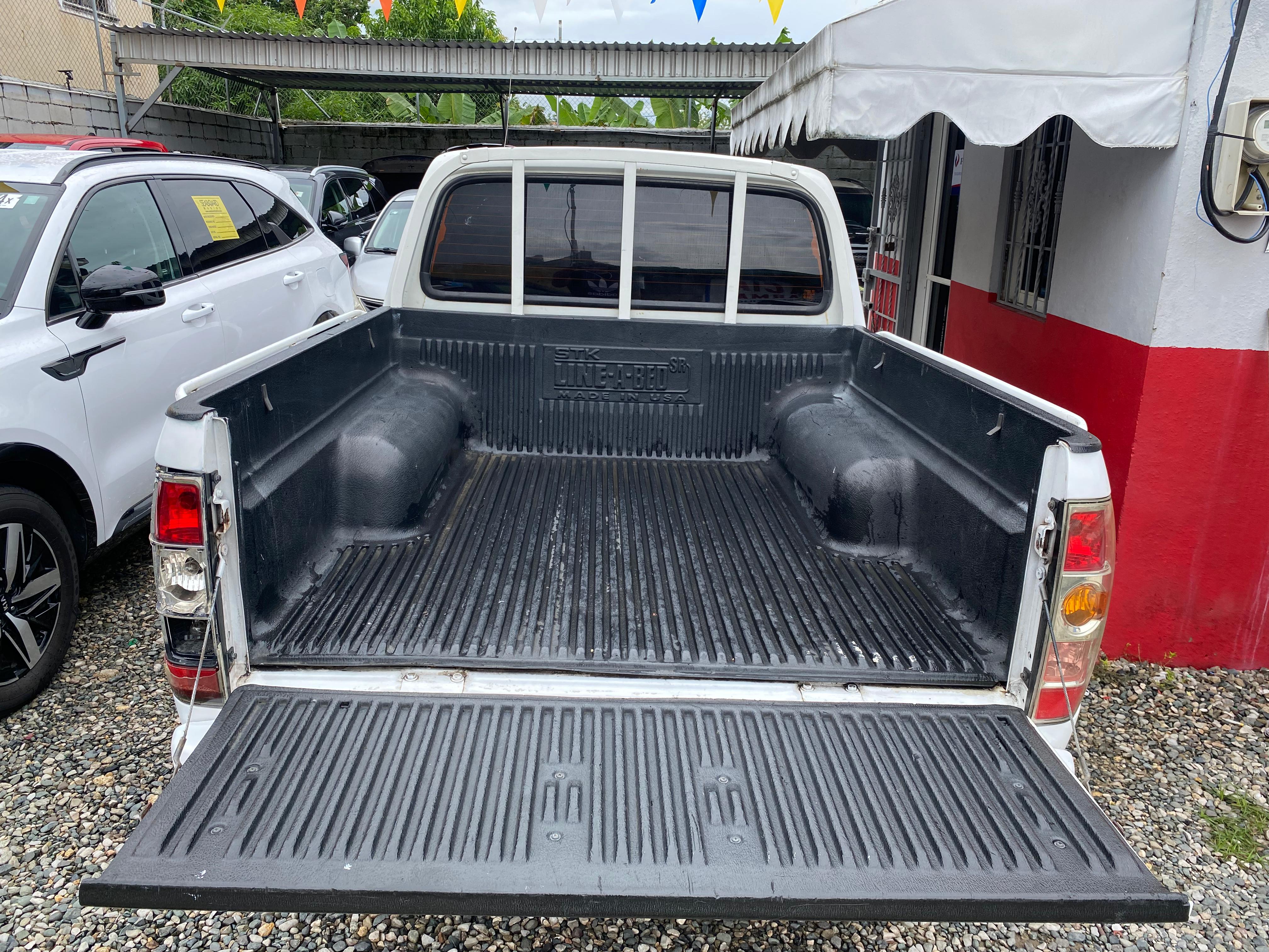 MAZDA BT 50 2013 Foto 7275103-10.jpg