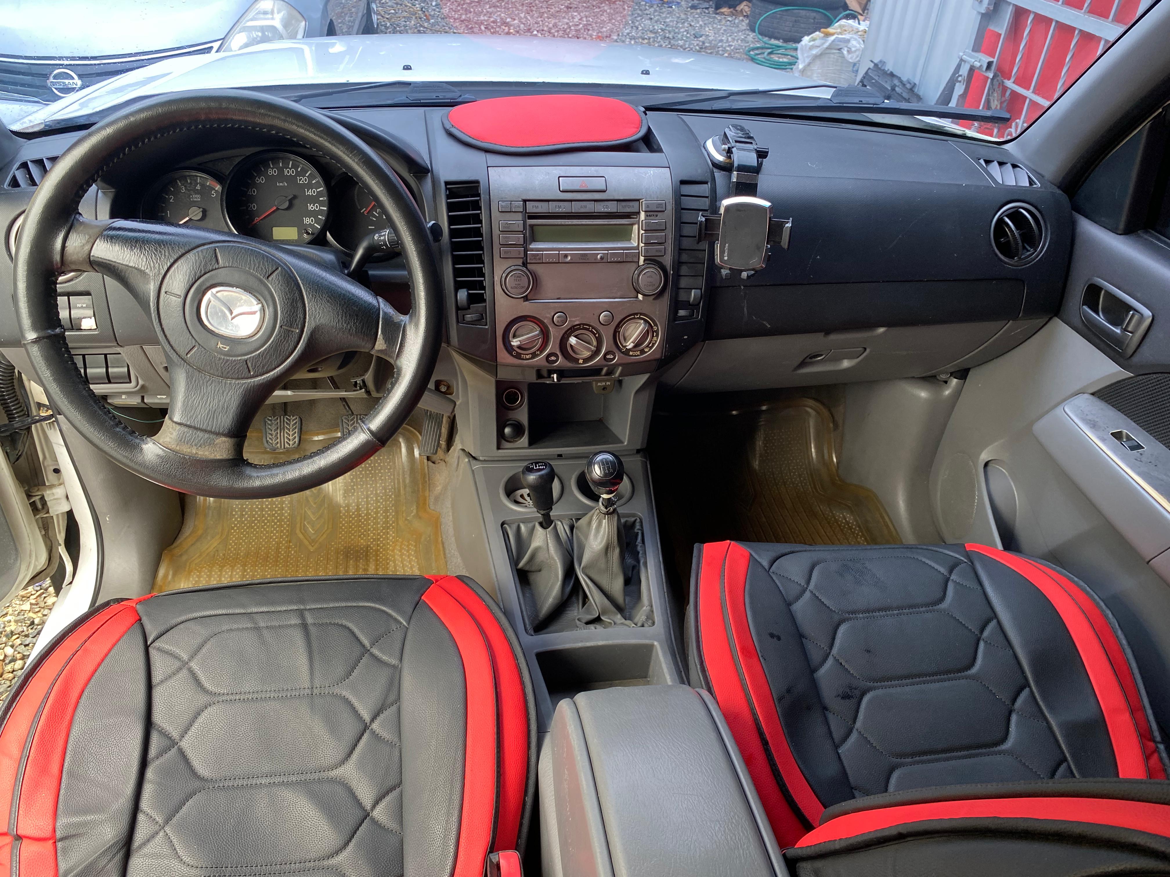 MAZDA BT 50 2013 Foto 7275103-6.jpg
