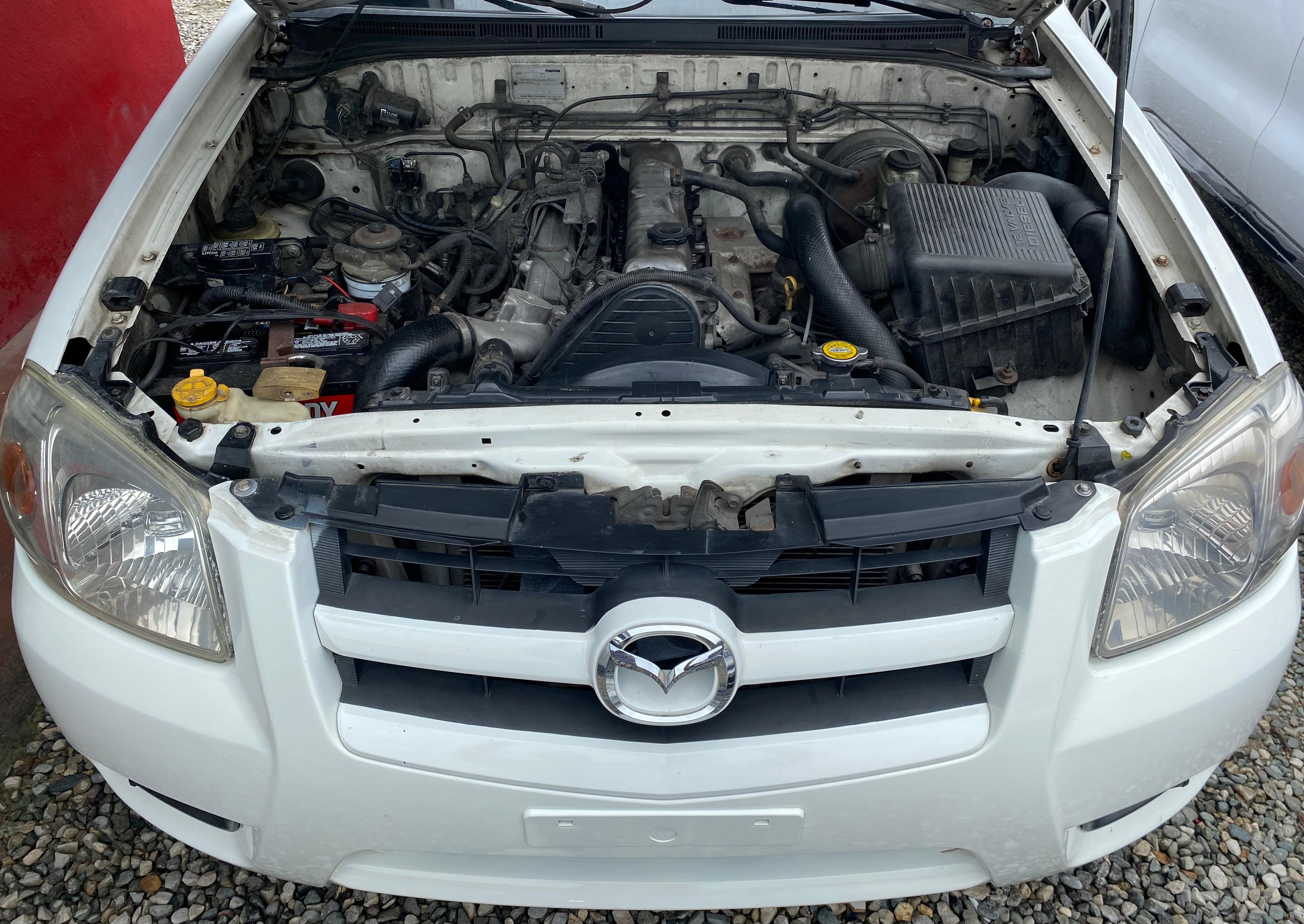 MAZDA BT 50 2013 Foto 7275103-9.jpg