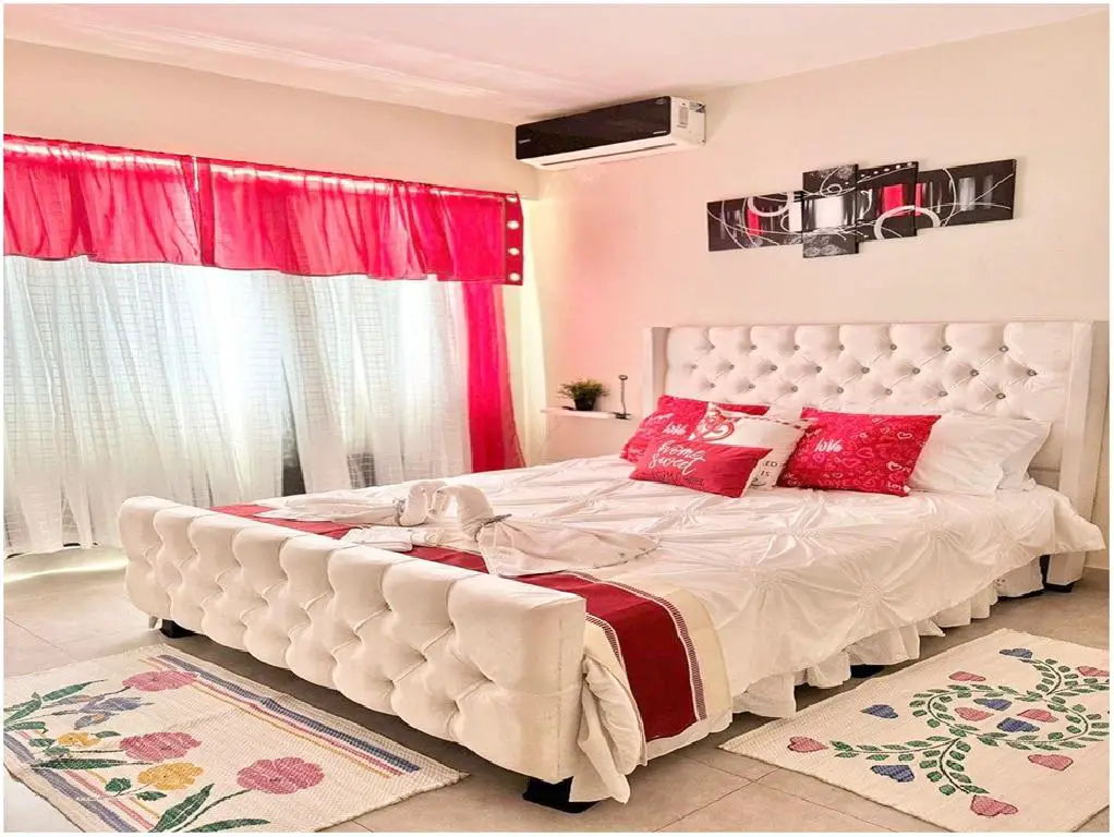 VENDO O ALQUILO PENTHOUSE 3 HABS.  AMUEBLADO TORRE BOCA DEL MAR III BO Foto 7275184-1.jpg