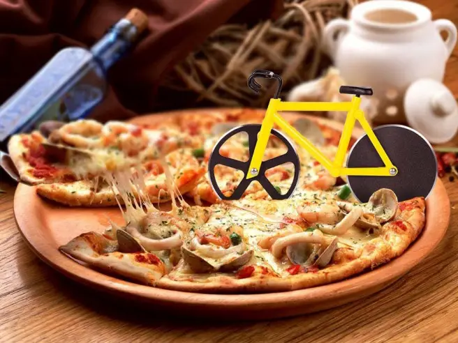 Cortador de pizza en forma de bicicleta  Foto 7275272-7.jpg