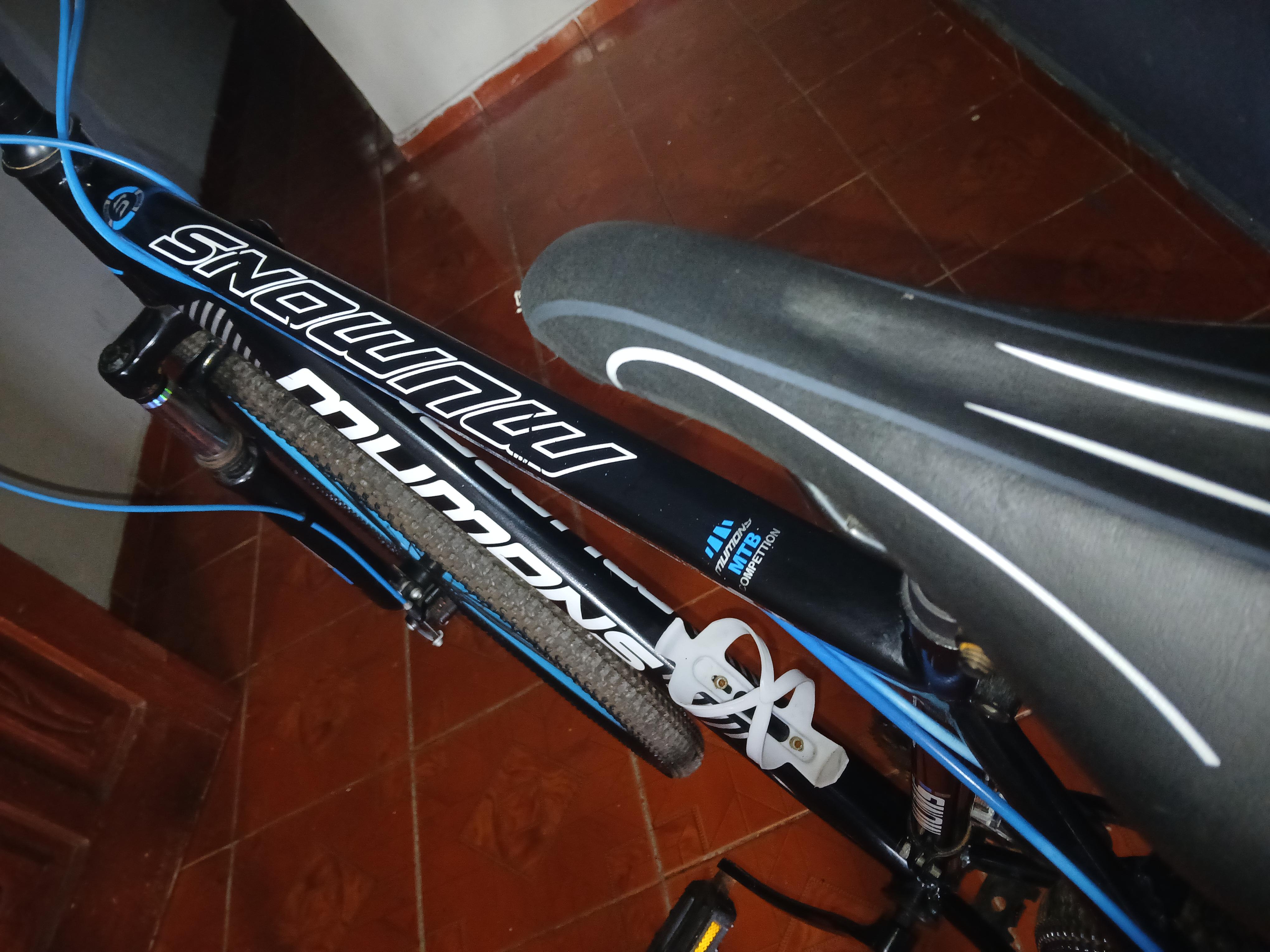 Bicicleta mumoms aro 29 como nueva  Foto 7275285-3.jpg