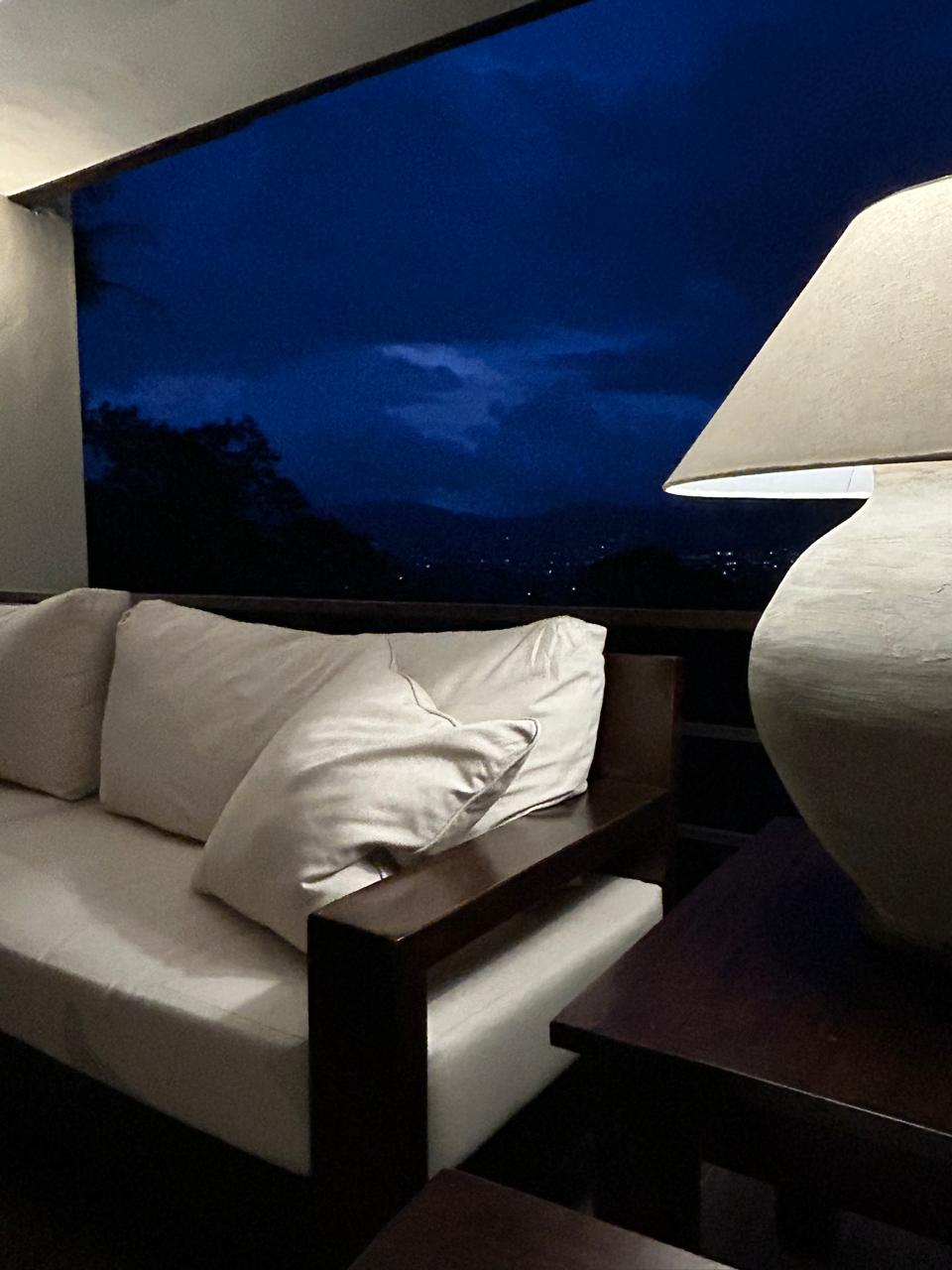 Villa Nueva a Estrenar en Venta en Jarabacoa con Vista a las Montañas Foto 7275286-7.jpg