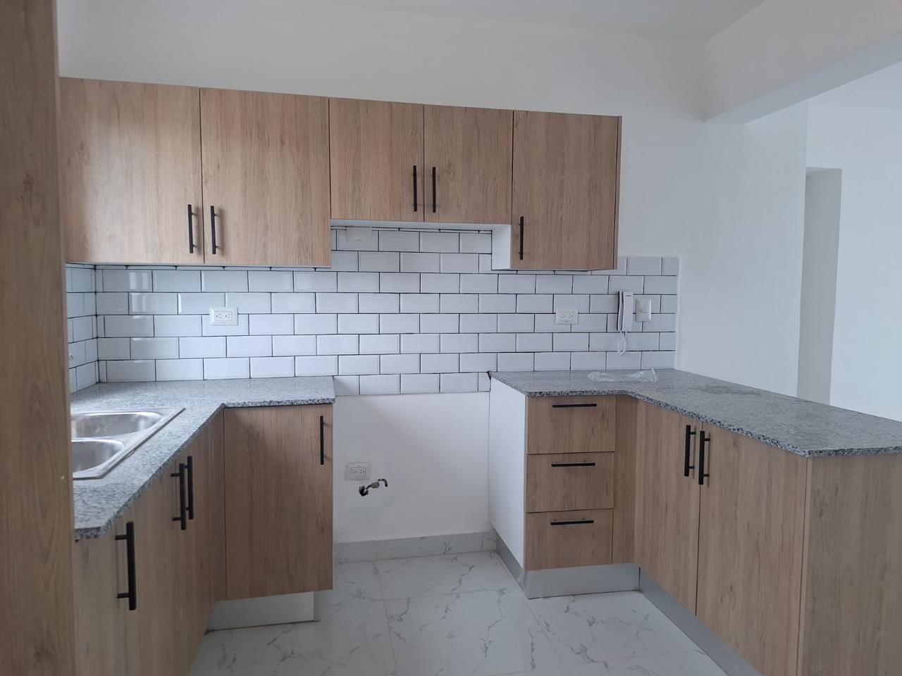 Apartamento de 3 Habitaciones en Venta en la Av. España.  Foto 7275451-5.jpg