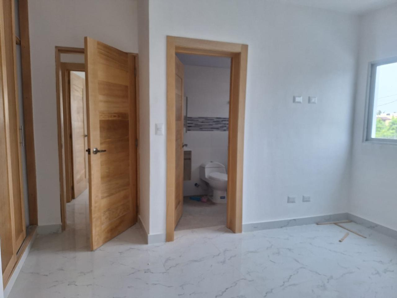 Apartamento de 3 Habitaciones en Venta en la Av. España.  Foto 7275451-8.jpg