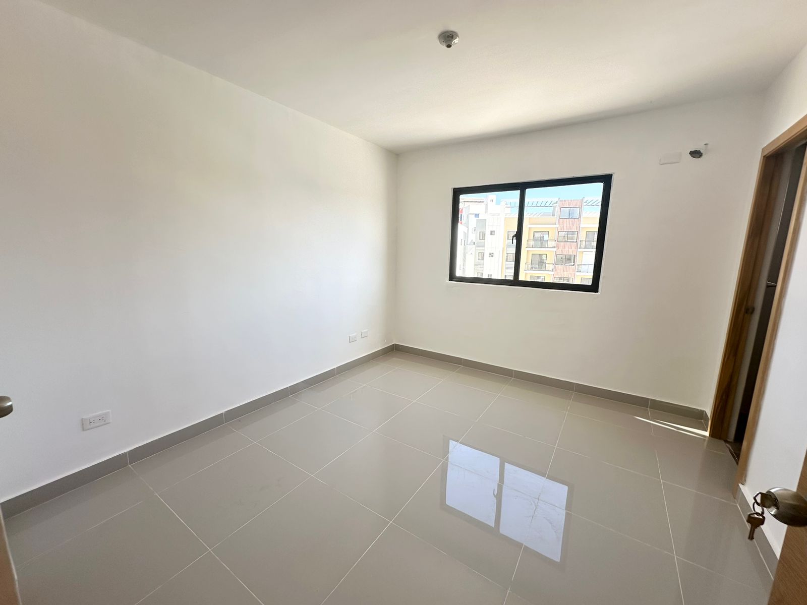 Apartamento de 3 Habitaciones en Venta en Arroyo Hondo.  Foto 7275458-4.jpg