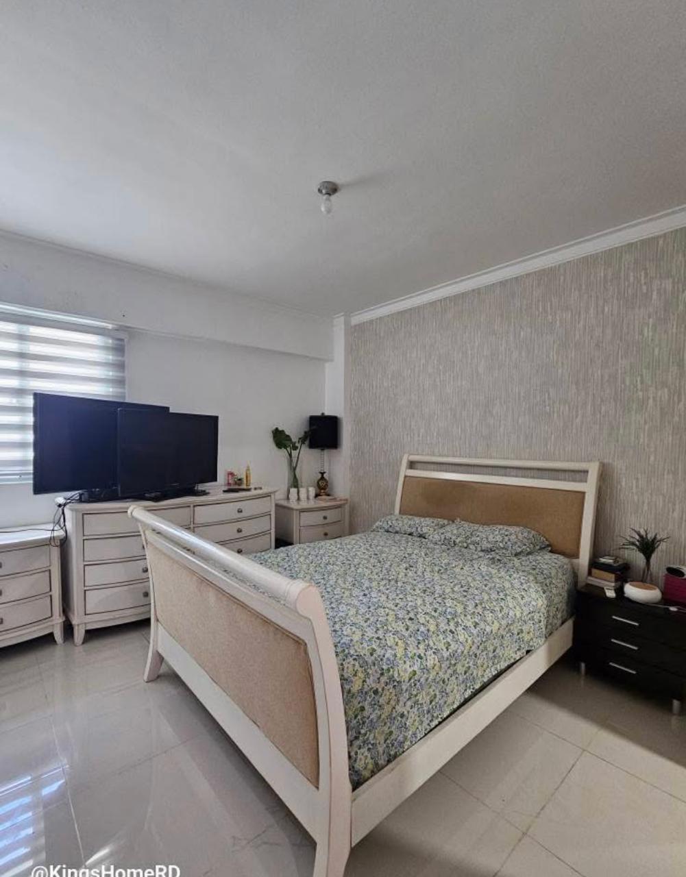 Apartamento de 4 Habitaciones en Venta en Gazcue. Foto 7275462-7.jpg