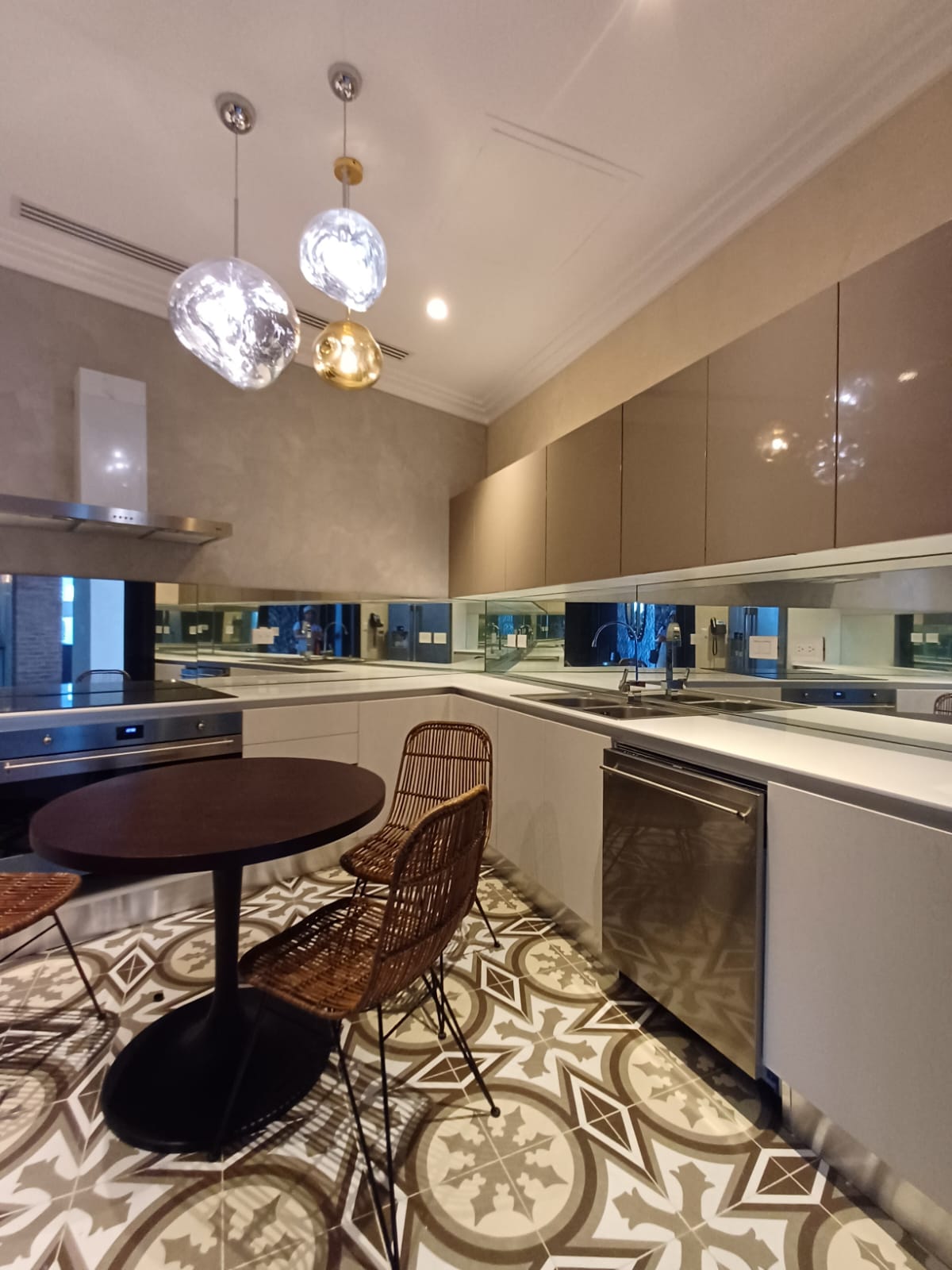 Venta Apart-Hotel. USD10500000 Foto 7275497-8.jpg