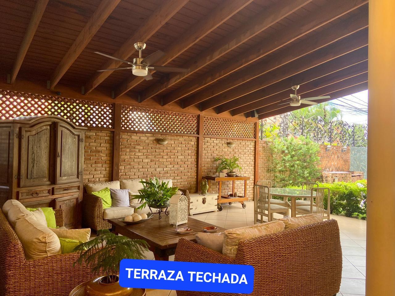 CASA DE 2 NIVELES EN EL CENTRO DEL DN Y  CON 391.80MTS EN TOTAL DE SOL Foto 7275533-5.jpg