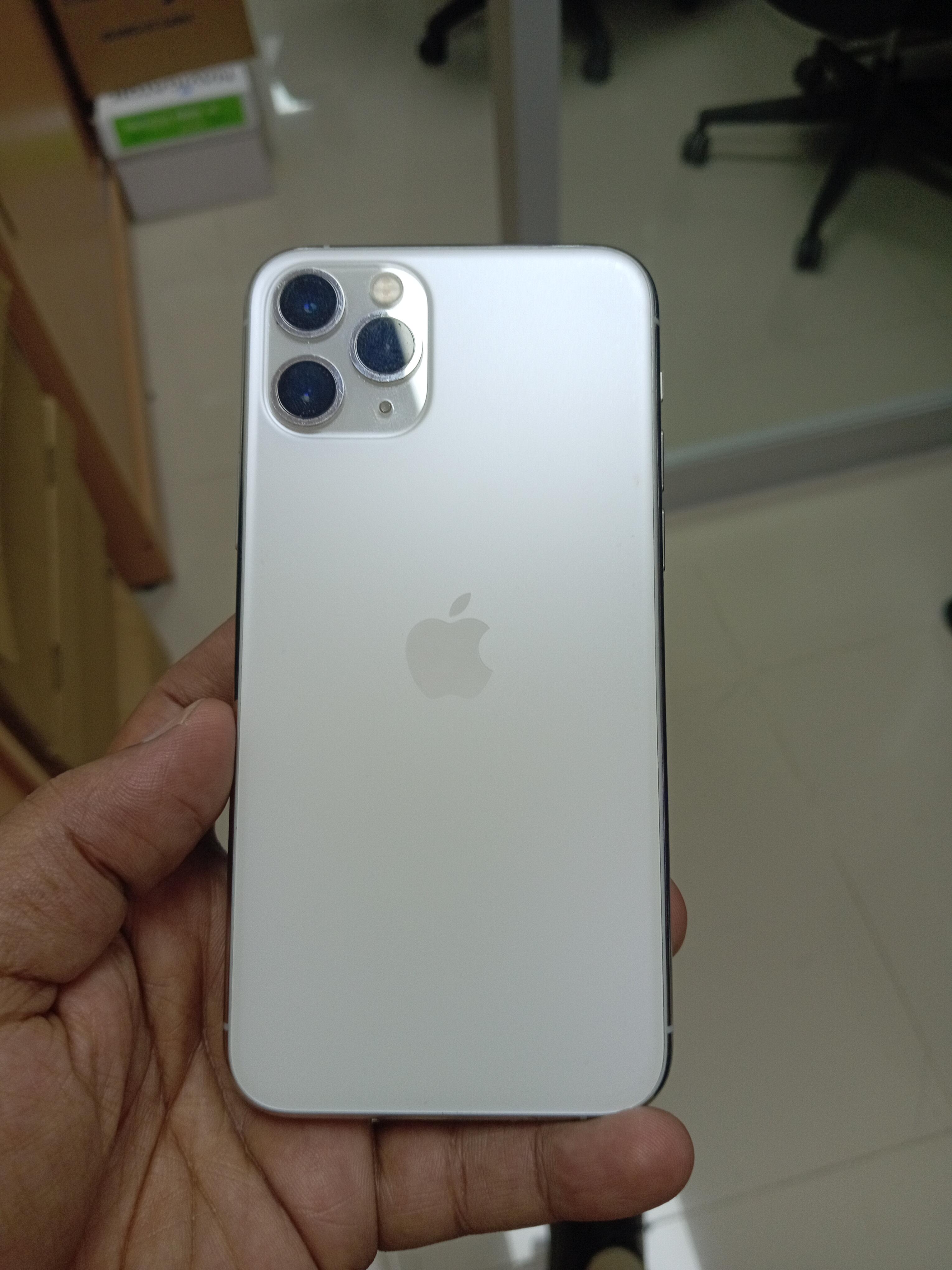 Se vende Iphone 11 pro de 512 Gb Foto 7275541-2.jpg