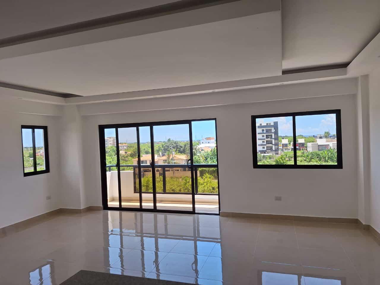 Apartamento de 3 Habitaciones en Venta en la Av. Ecológica.  Foto 7275545-2.jpg