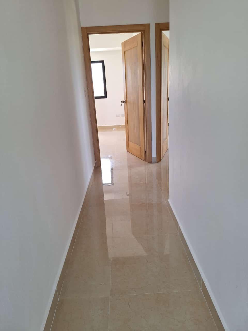 Apartamento de 3 Habitaciones en Venta en la Av. Ecológica.  Foto 7275545-4.jpg