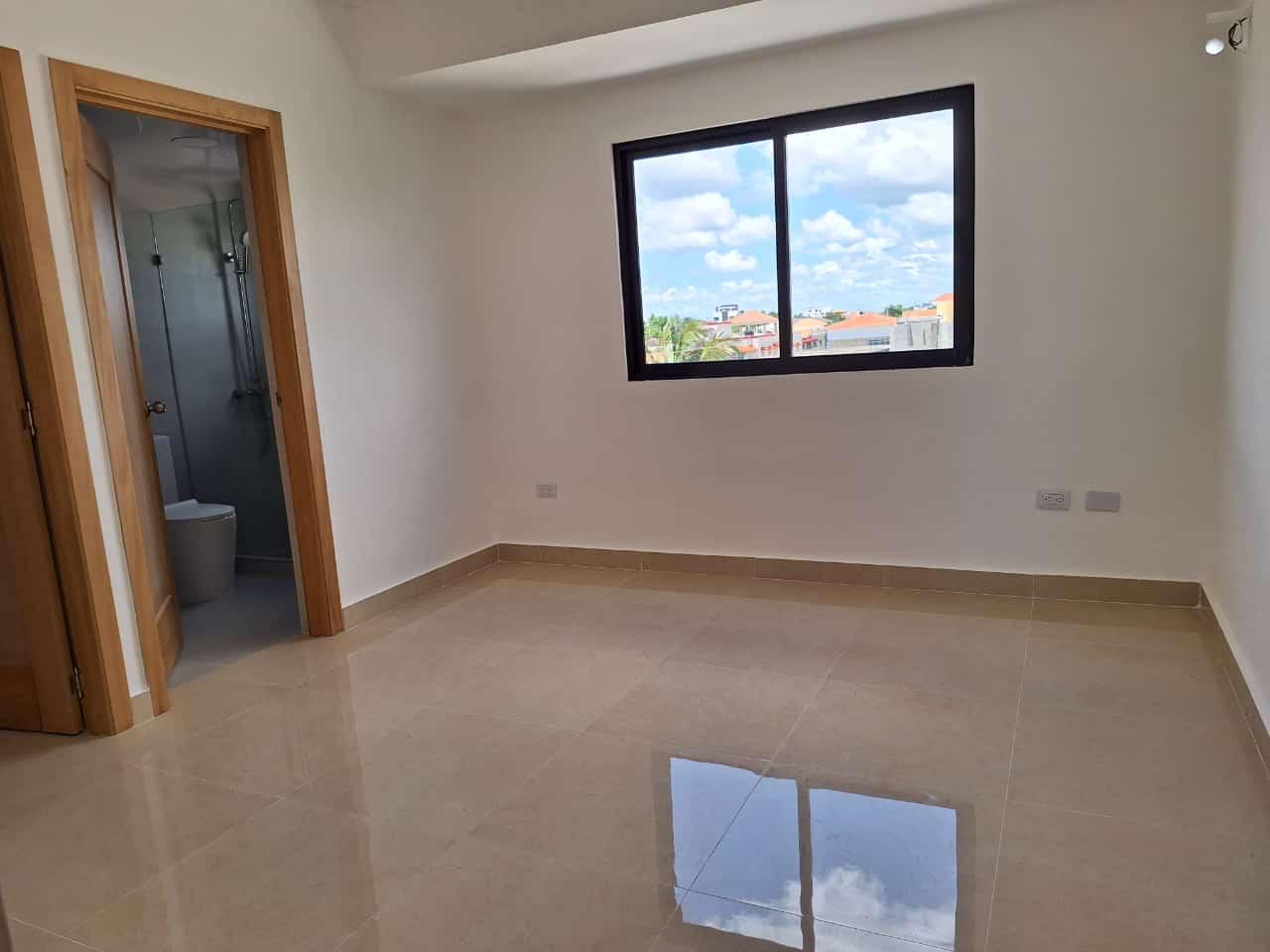 Apartamento de 3 Habitaciones en Venta en la Av. Ecológica.  Foto 7275545-5.jpg