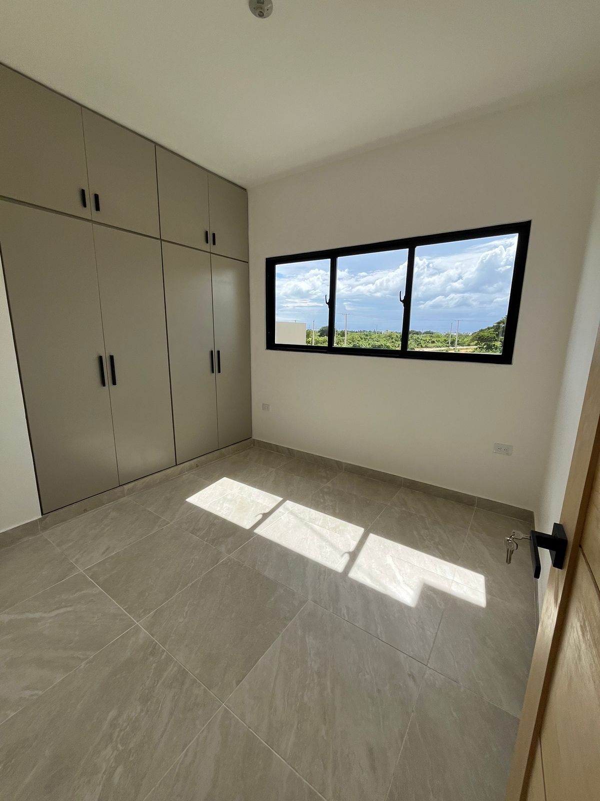 Casa de 3 Habitaciones en Venta en la Av. Ecológica.  Foto 7275547-7.jpg