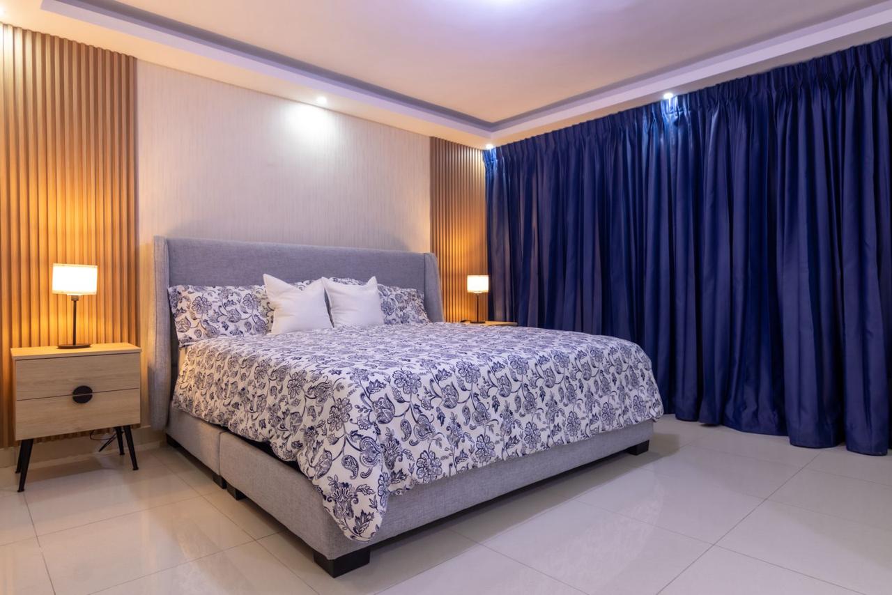Apartamento de 3 Habitaciones en Venta en la Av. Ecológica con San isi Foto 7275582-2.jpg