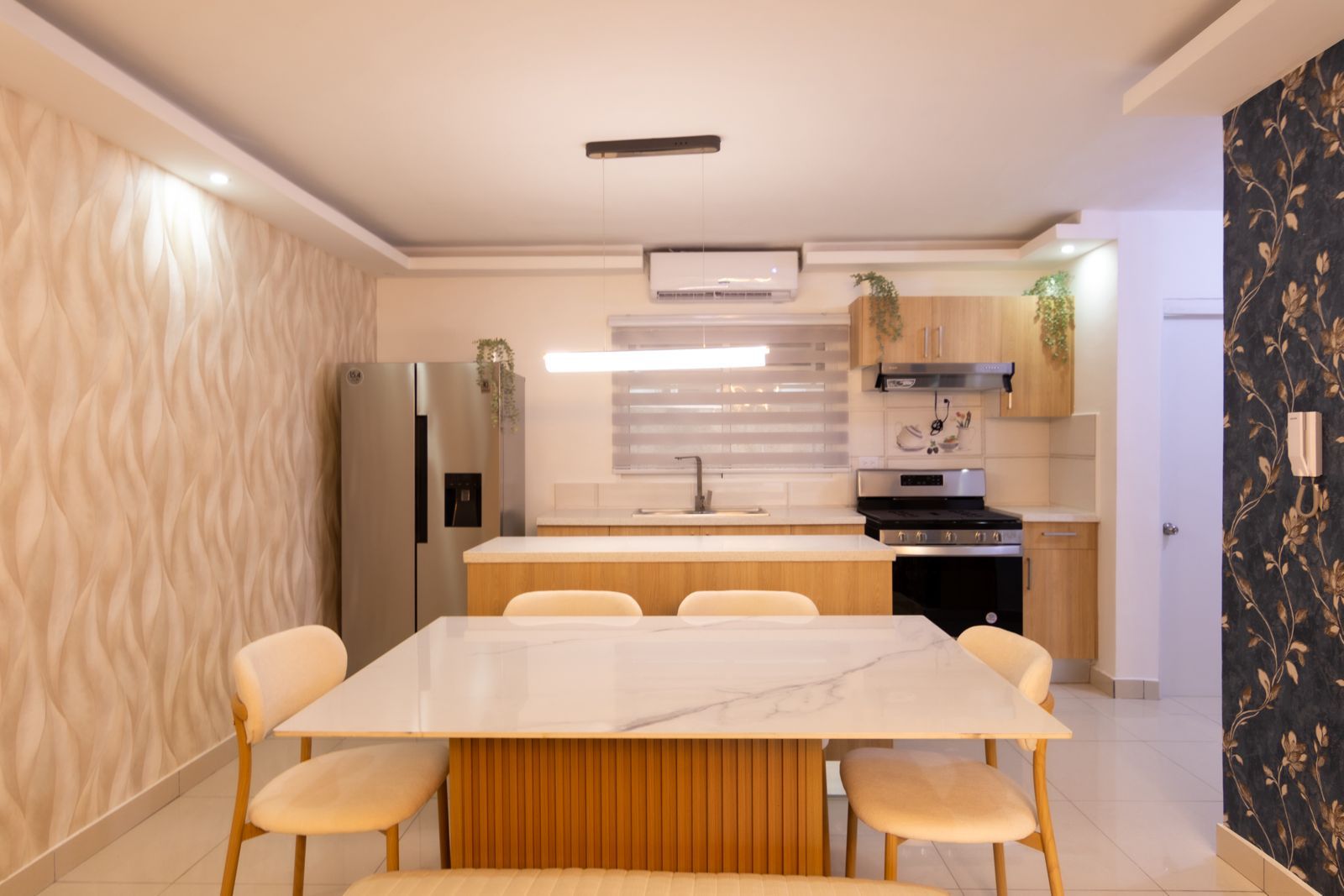 Apartamento de 3 Habitaciones en Venta en la Av. Ecológica con San isi Foto 7275582-8.jpg