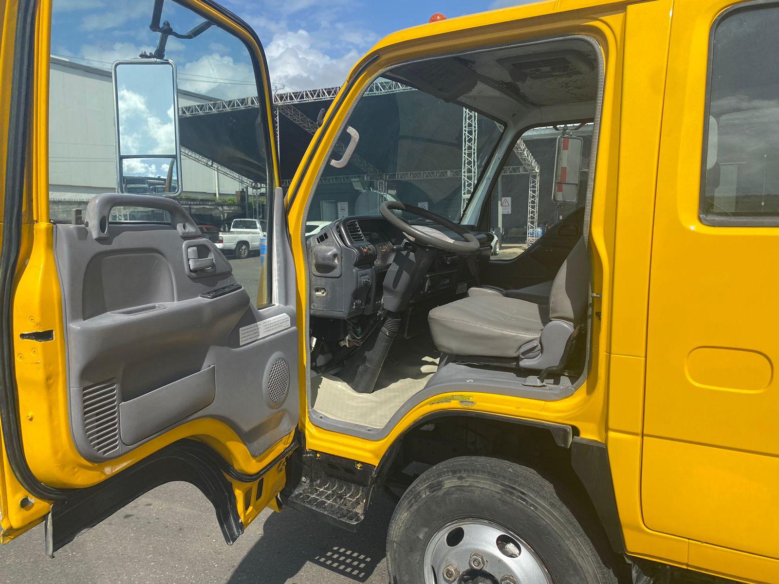 Se Vende Camión Isuzu NPR 2007! en Santo Domingo Oeste Foto 7275632-3.jpg