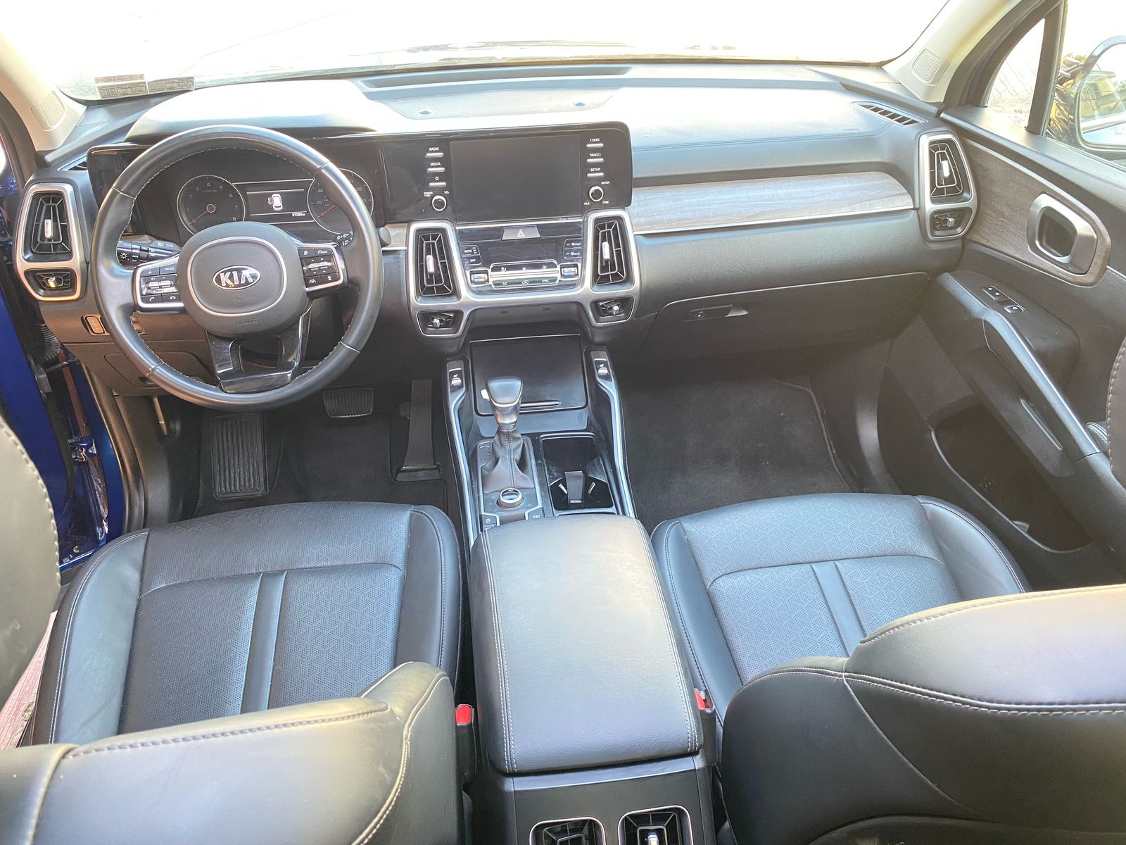 KIA SORENTO EX 2021 Foto 7275675-6.jpg