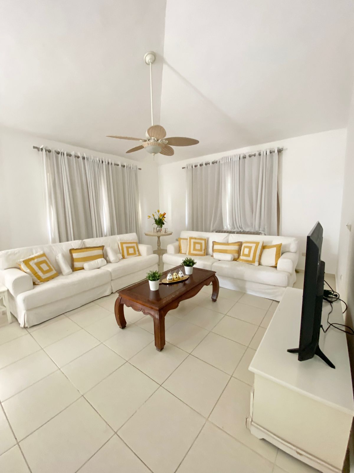 Apartamento de 3 Habitaciones en Venta en Juan Dolio.  Foto 7275703-5.jpg
