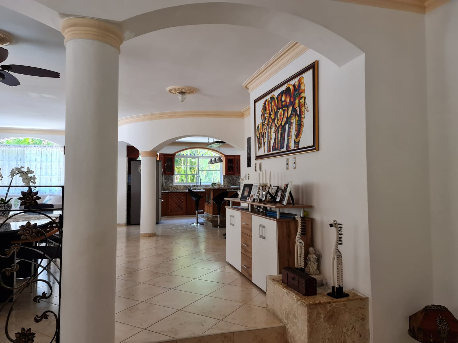 Villa de 5 Habitaciones en Venta en Juan Dolió.  Foto 7275710-5.jpg