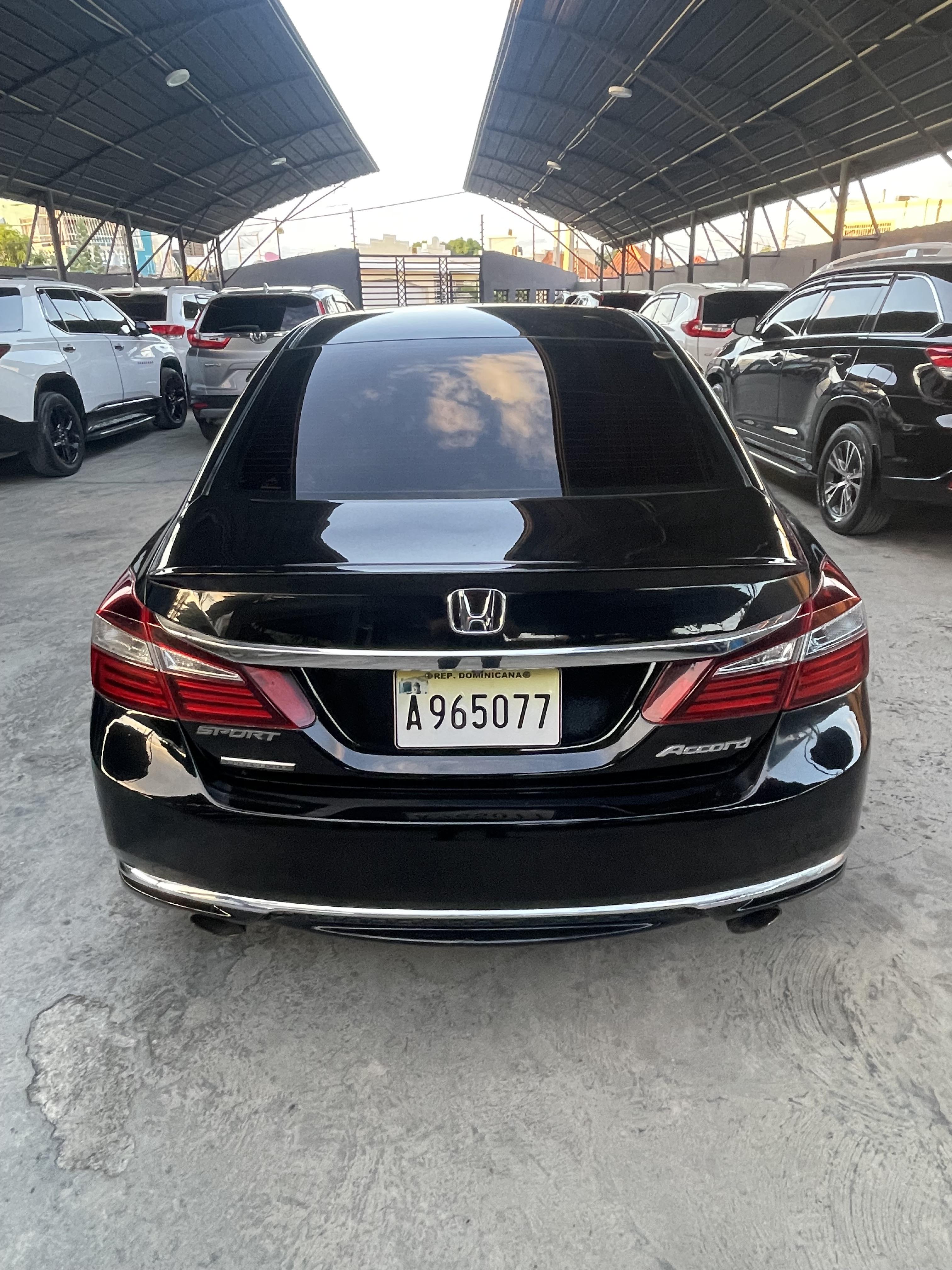 Honda Accord sport special edición 2017 en Peravia Foto 7275753-7.jpg