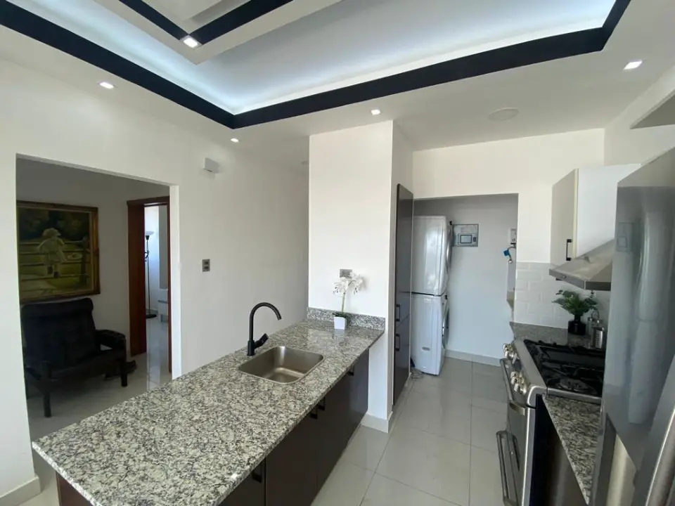 Alquilo apartamento de 2 habitaciones en Urbanización Real  Foto 7275779-3.jpg