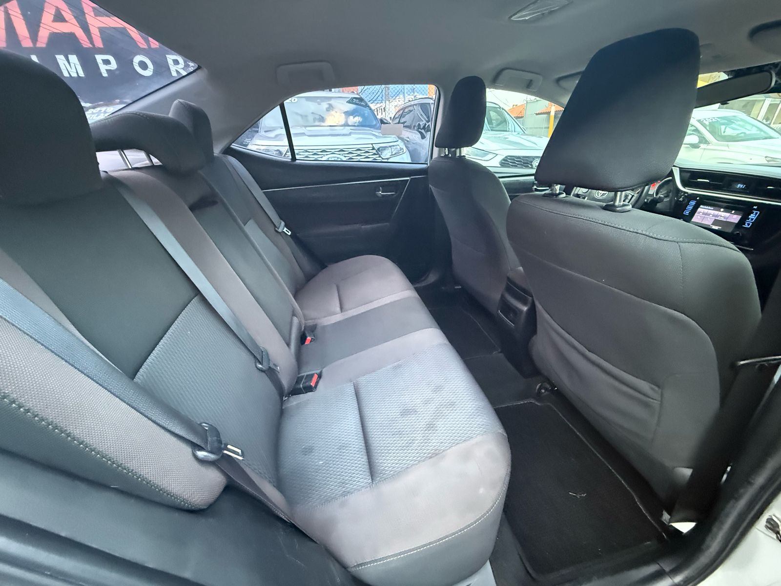 TOYOTA COROLLA LE 2019 GRIS PLATA RECIEN IMPORTADO Foto 7275821-11.jpg