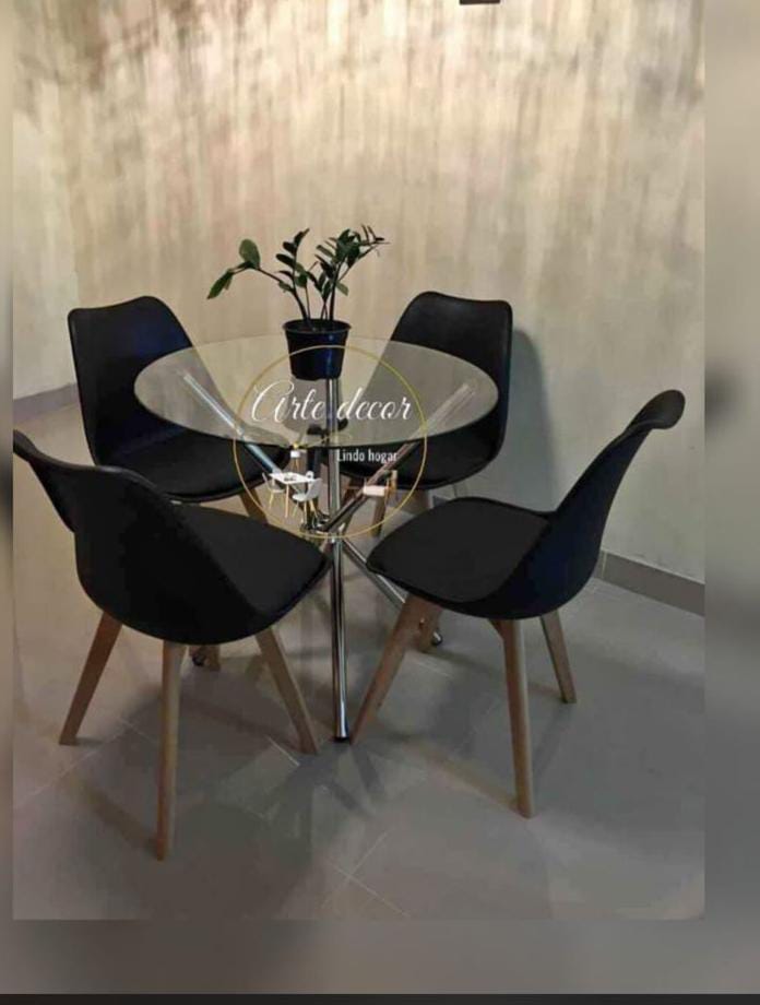 Juego de comedor nórdico acolchado  negro 4 sillas  Foto 7275952-1.jpg