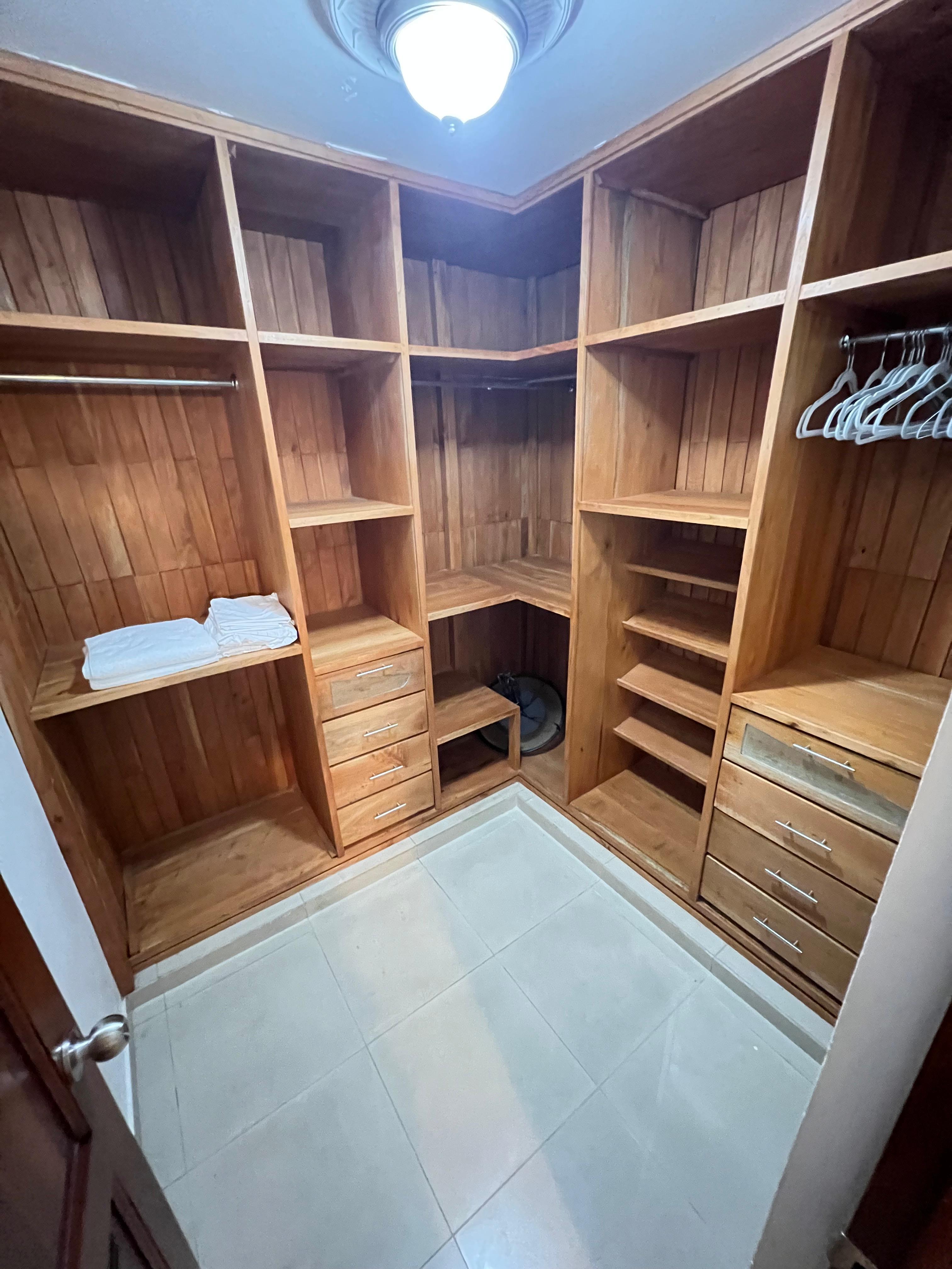 Penthouse clásico en Alquiler en Bella Vista Foto 7275955-7.jpg