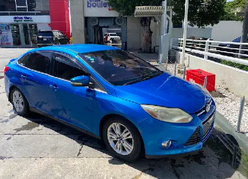 Ford Focus 2012 Flex Fuel en Excelente Estado RD340000 Foto 7275985-1.jpg