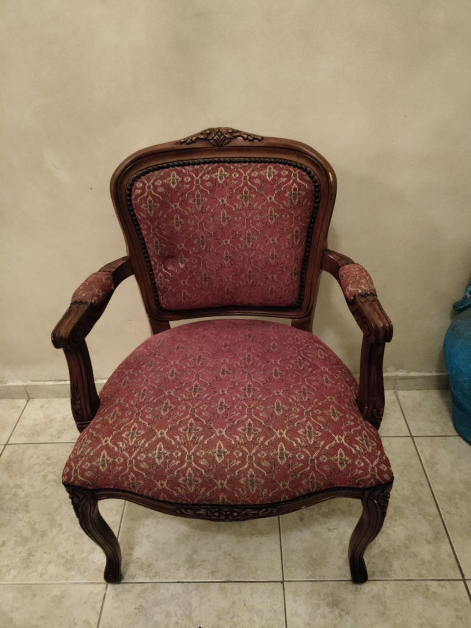 Silla clasica importada Foto 7275996-1.jpg