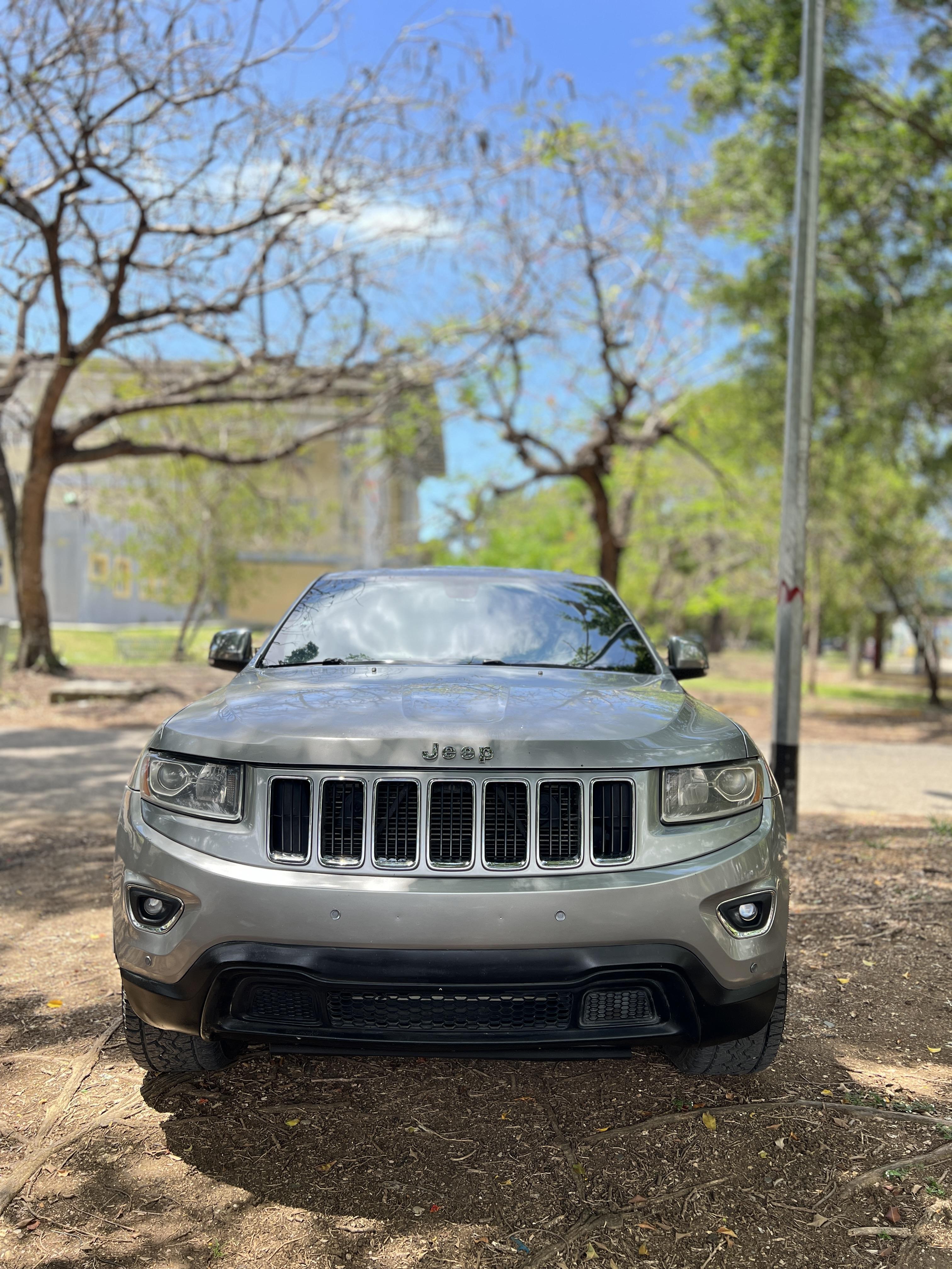 JEEP GRAND CHEROKE LAREDO 4X4  Foto 7276029-4.jpg