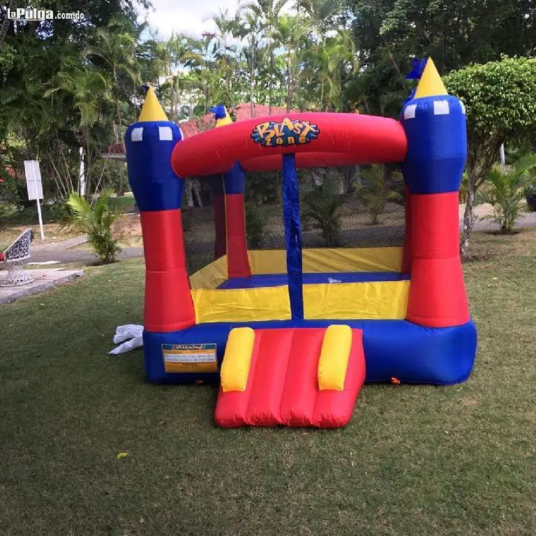 alquiler de juegos inflable Foto 7276040-2.jpg
