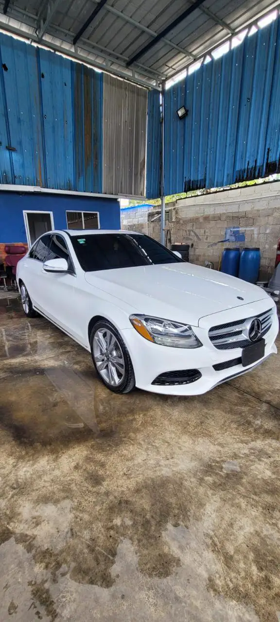 Mercedes Benz C300 2018 Impecable Ceramic Coating PPF Kilometraje baji Foto 7276044-4.jpg