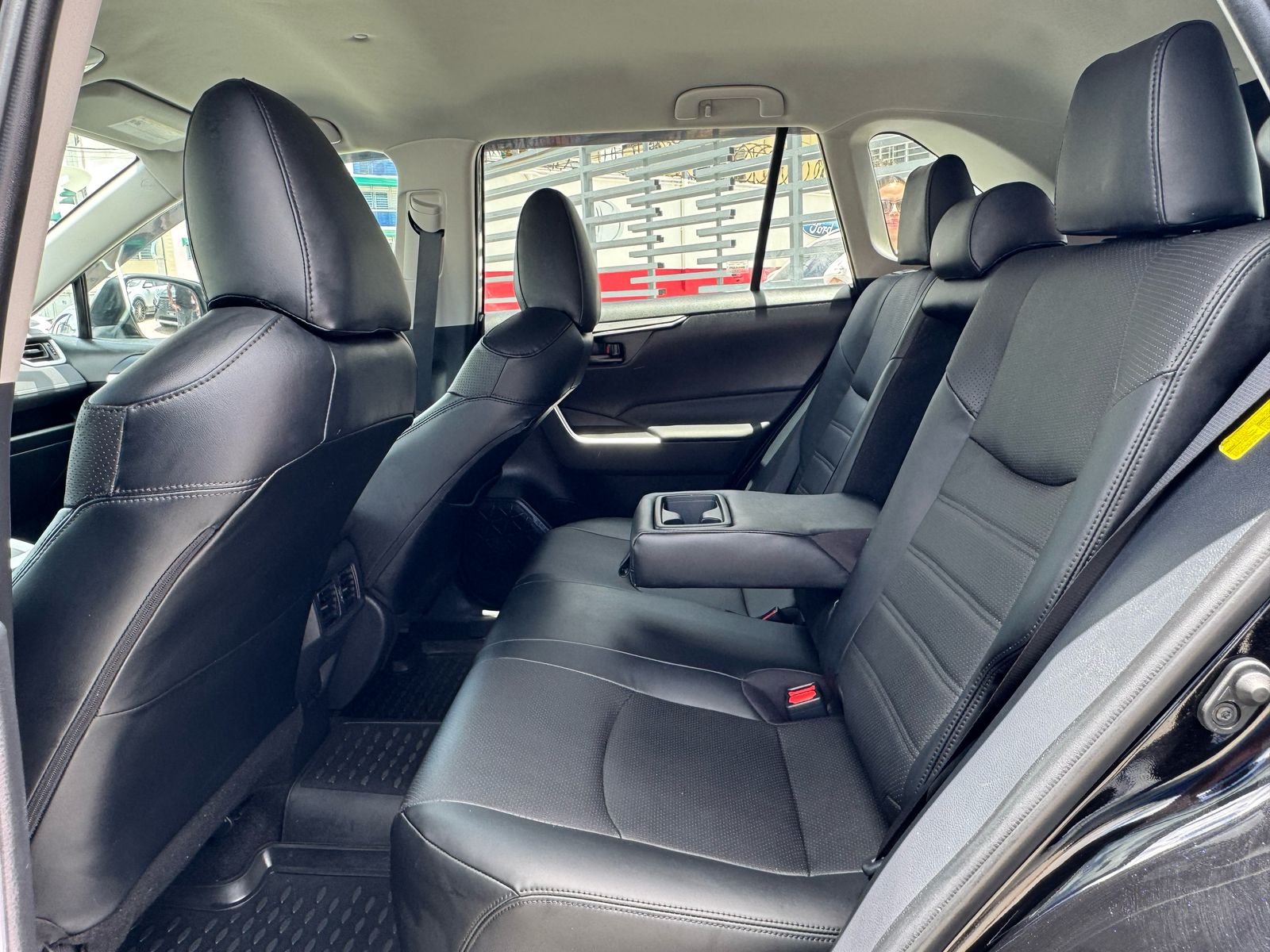 Vendo Toyota RAV4 2022 LE Plus en Santo Domingo Este Foto 7276084-2.jpg
