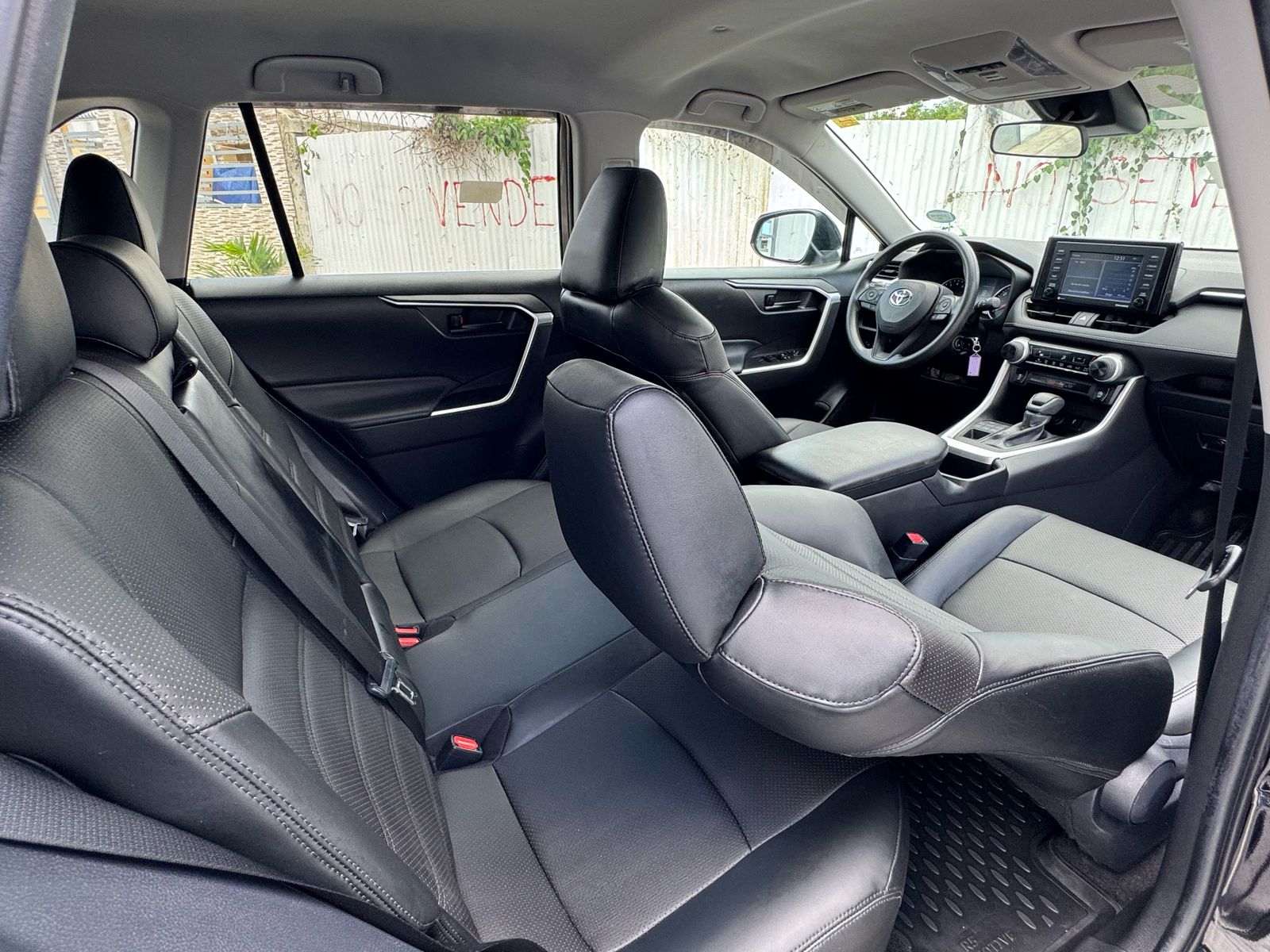 Vendo Toyota RAV4 2022 LE Plus en Santo Domingo Este Foto 7276084-4.jpg