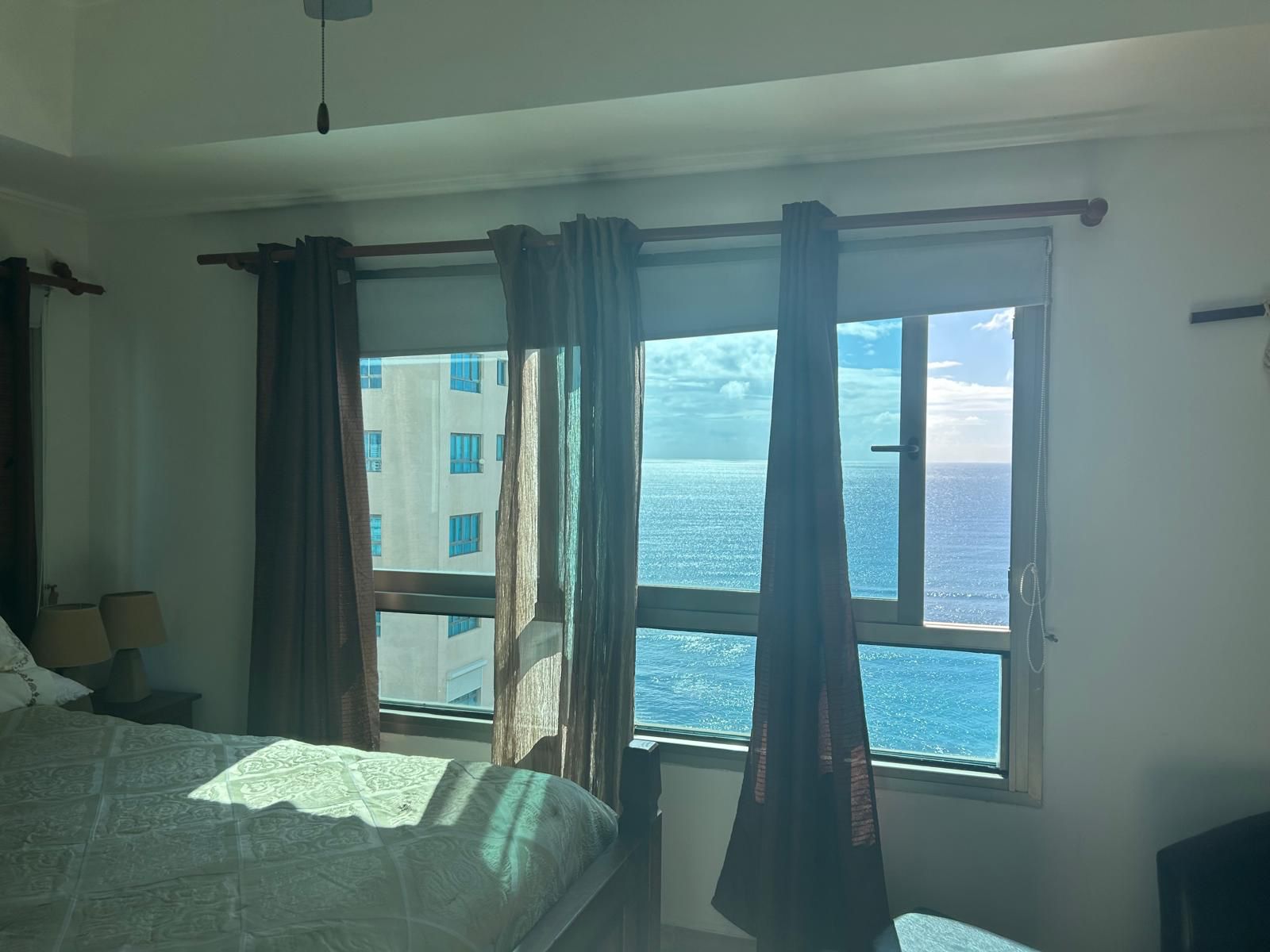 Vendo apartamentos Malecón center en santo dómino Foto 7276141-9.jpg