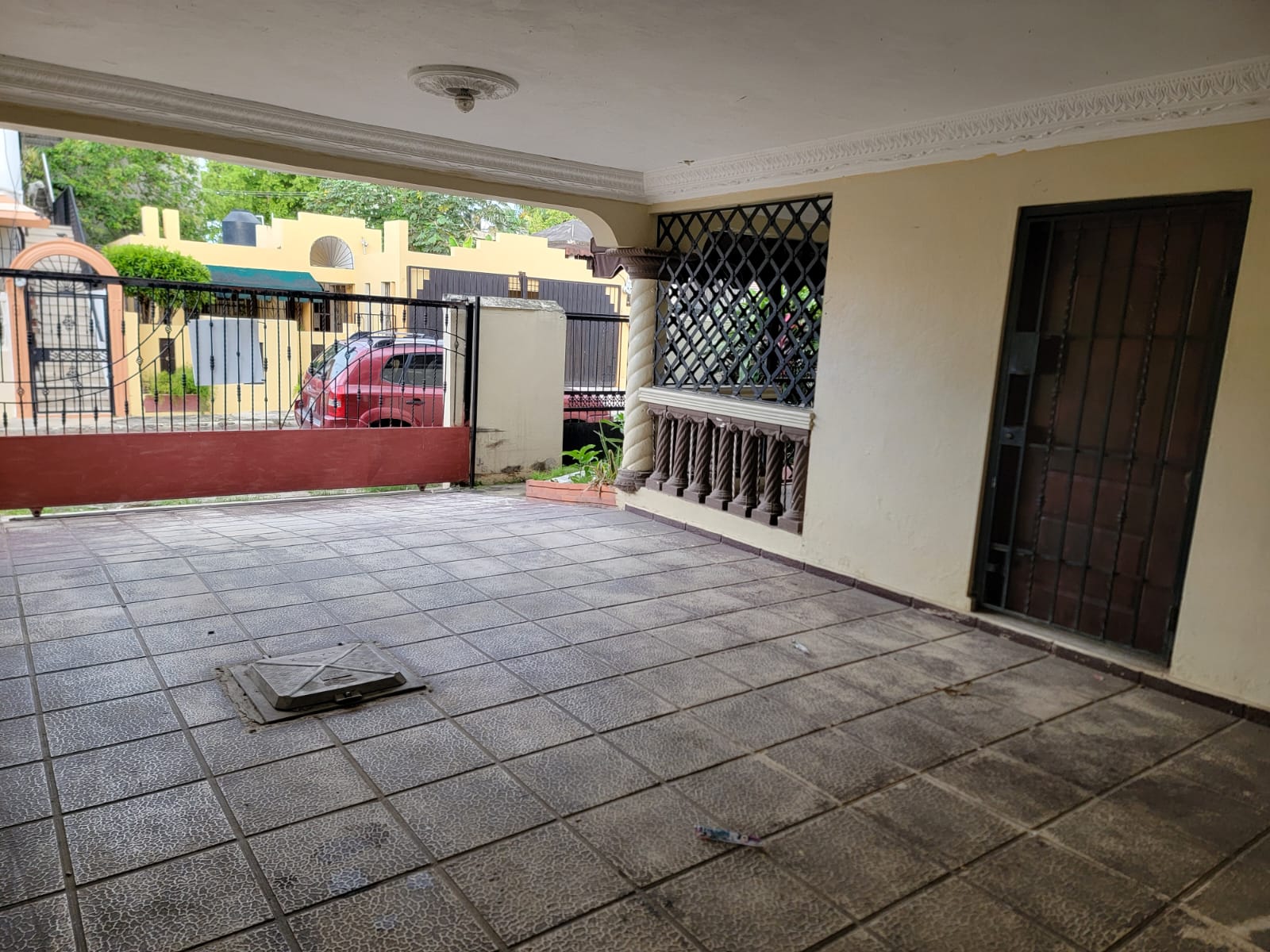VENDO CASA DE 2 NIVELES EN LA URB. NARCISA II SANTO DOMINGO ESTE. Foto 7276211-5.jpg