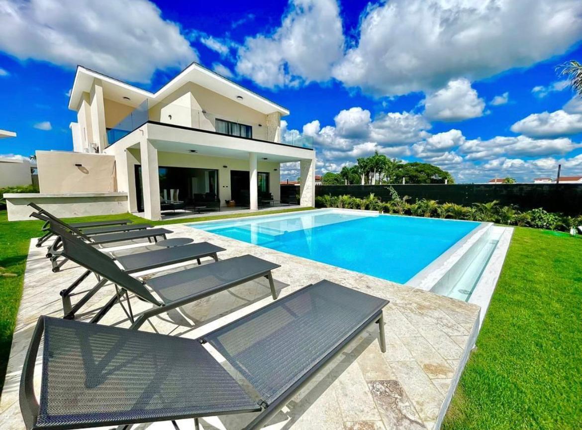 Vendo urbanización exclusiva de villas en la Romana Foto 7276219-7.jpg