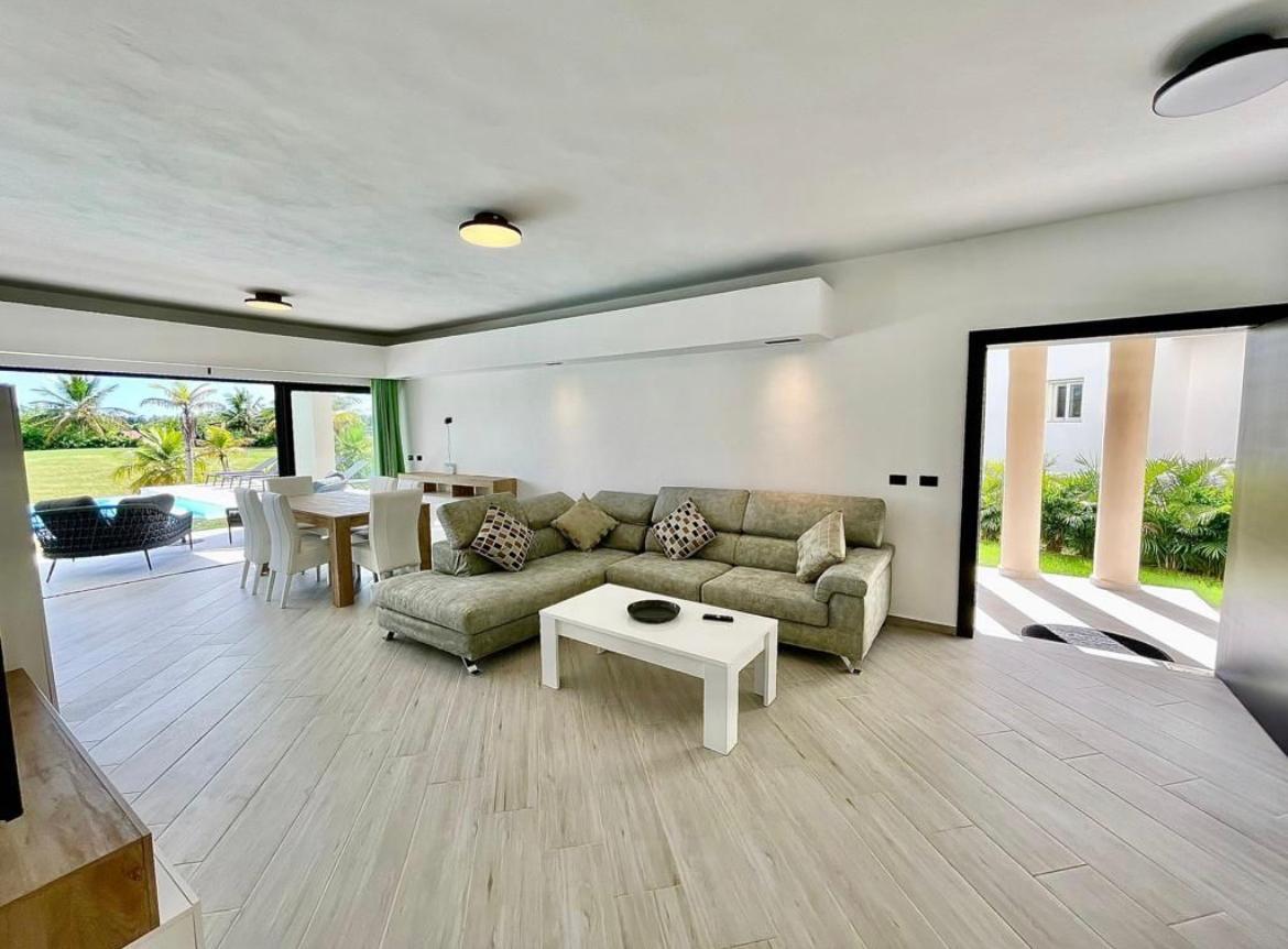 Vendo urbanización exclusiva de villas en la Romana Foto 7276219-8.jpg