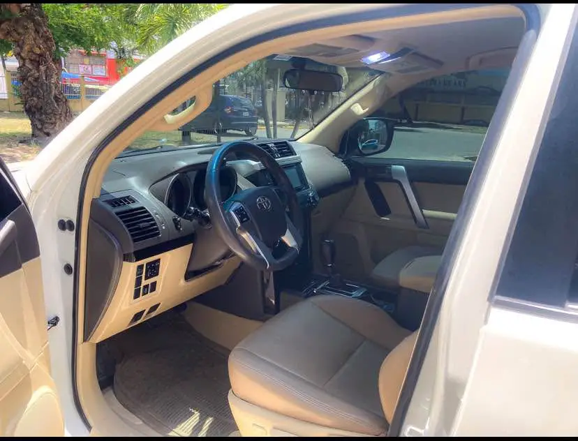 TOYOTA LAND CRUISER PRADO 2014  ÓPTIMAS CONDICIONES  IMPECABLE  Foto 7276263-4.jpg