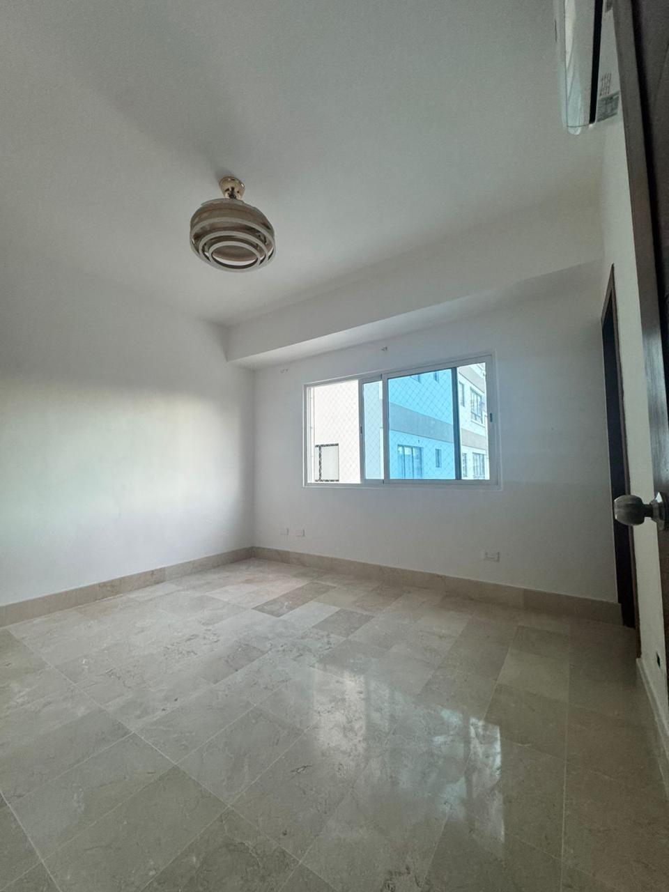 Vendo Apto en Torre moderna  del  VERGEL  147 Mts.2 2 HABS 5to Piso ME Foto 7276329-8.jpg