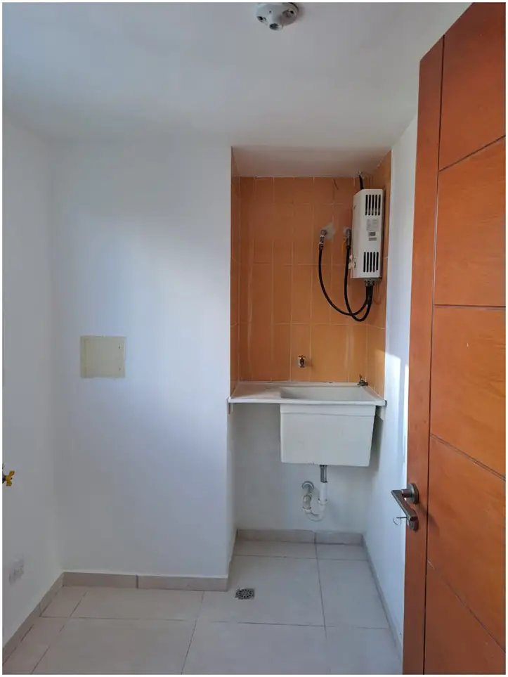 Vendo Apto en El Vergel Torre Labro 180 Mts.2 3 HABS. 3er. Nivel con s Foto 7276332-13.jpg