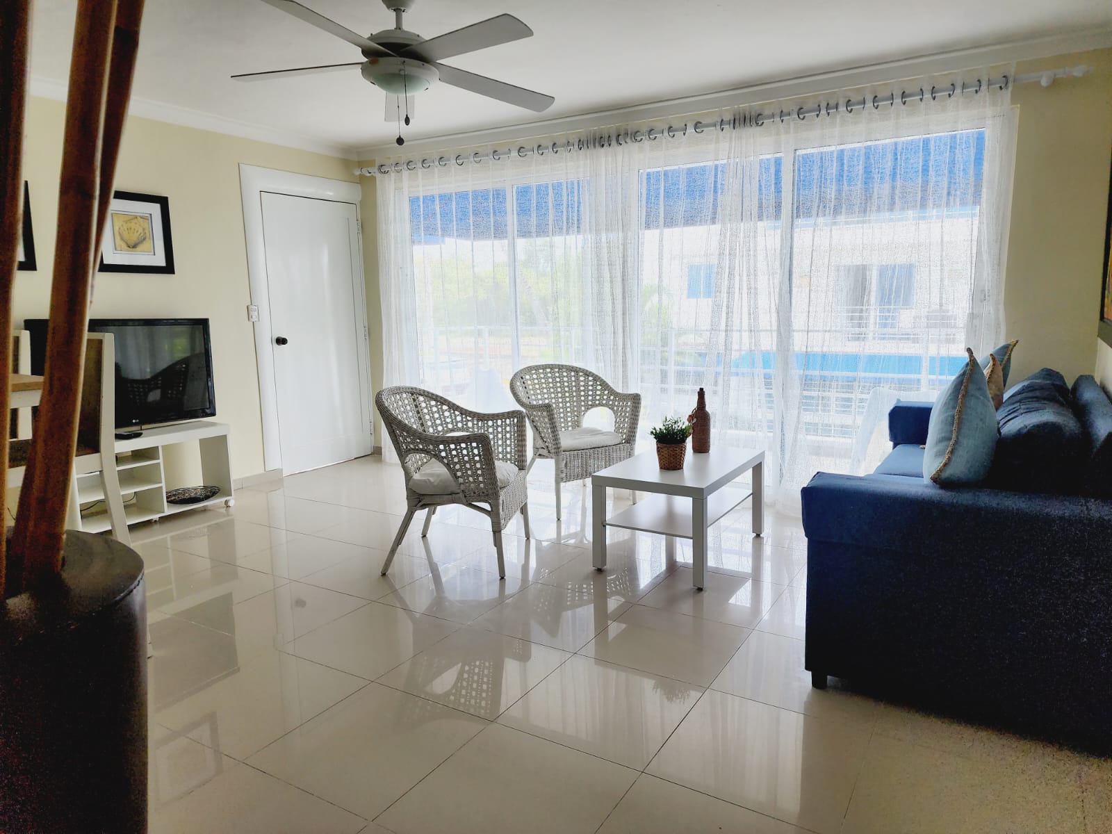 Vendo apartamento totalmente amueblado en Juan Dolió Foto 7276423-6.jpg