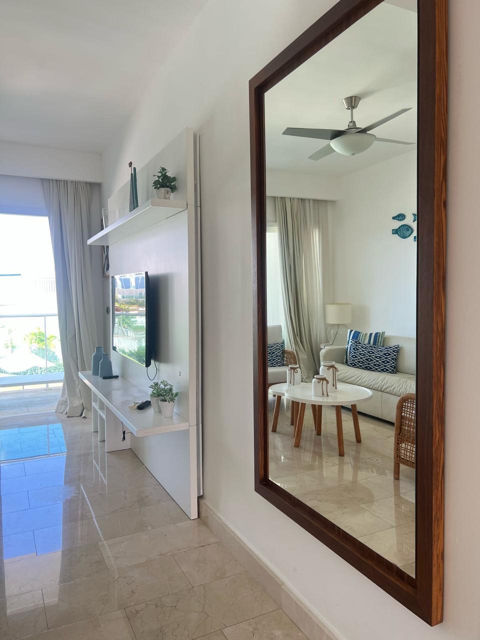 Apartamento de 2 Habitaciones en Venta en Bavaro. Foto 7276583-4.jpg